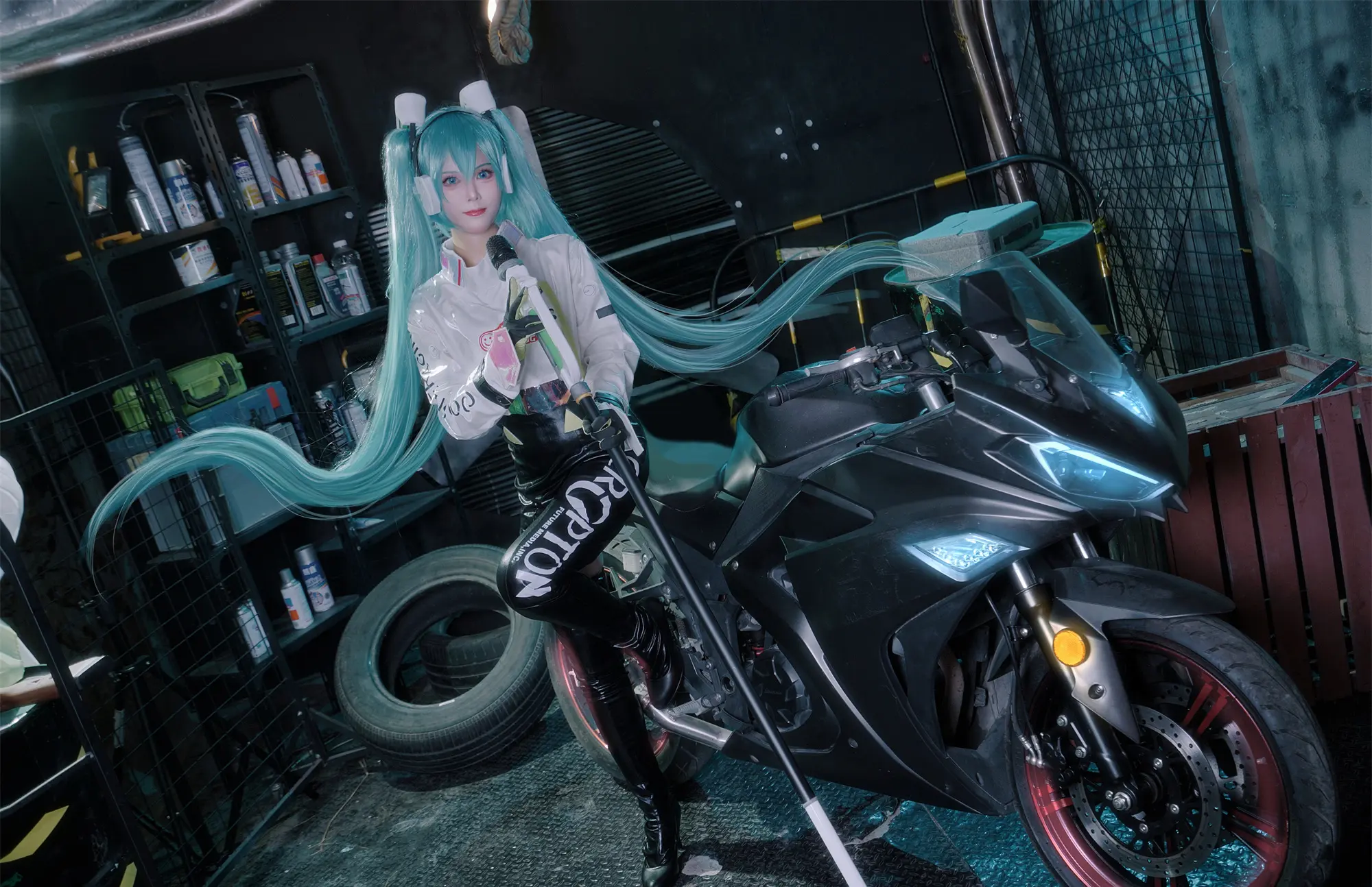 初音未来 cos-公众号小姨ai