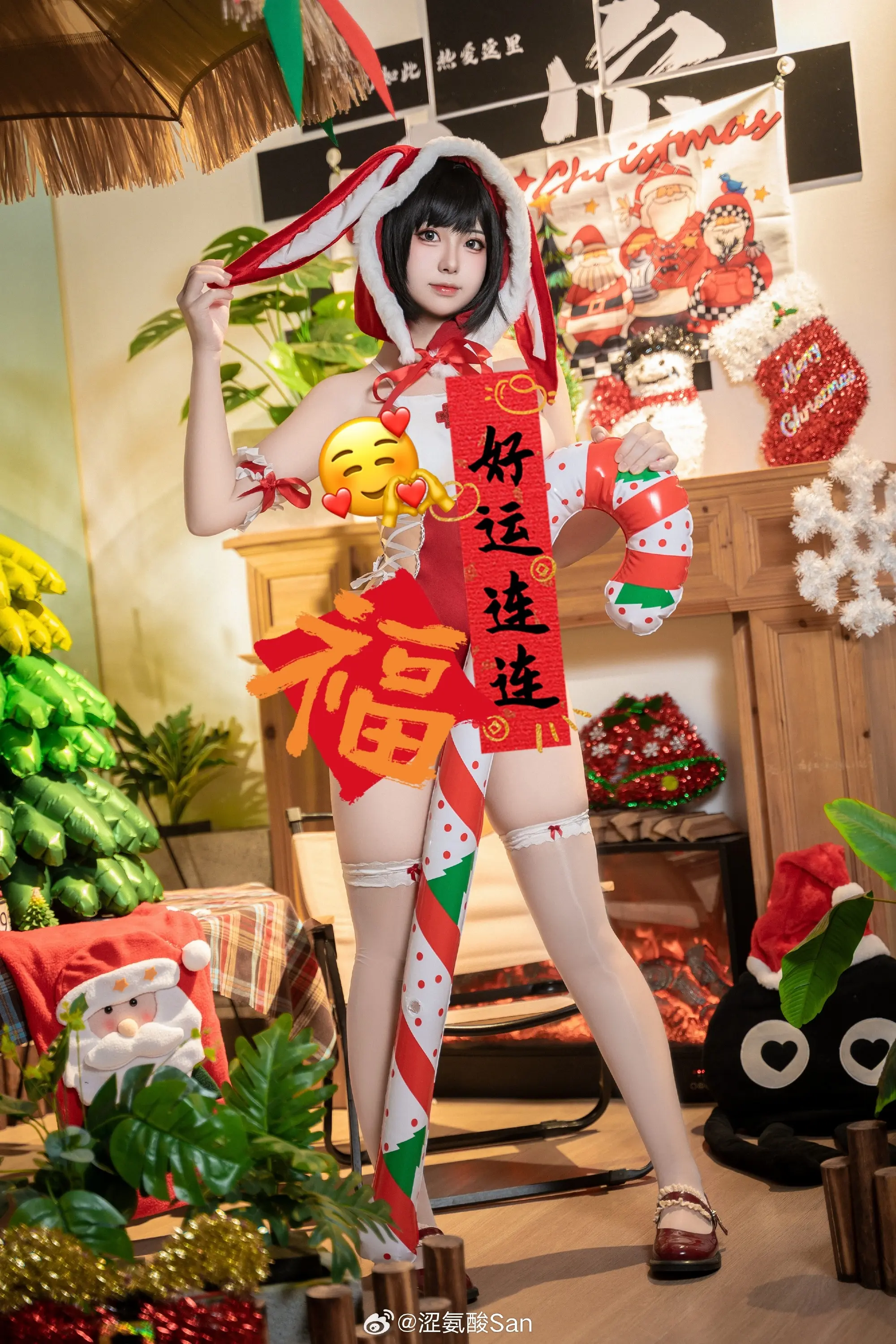 动漫Coser@涩氨酸San 新年-公众号小姨ai