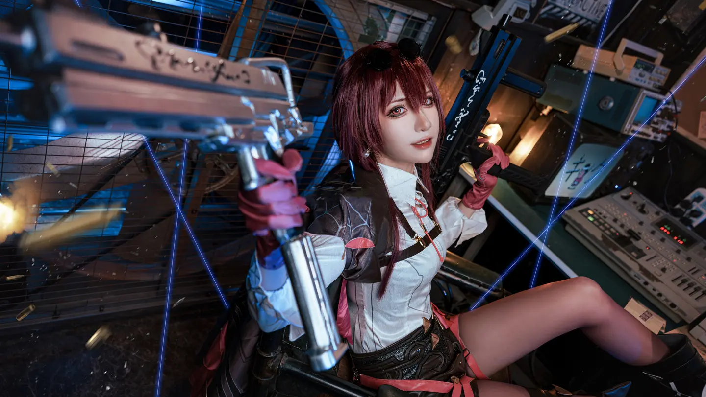 动漫Coser@阮邑Fairy《崩坏：星穹铁道》卡芙卡-公众号小姨ai