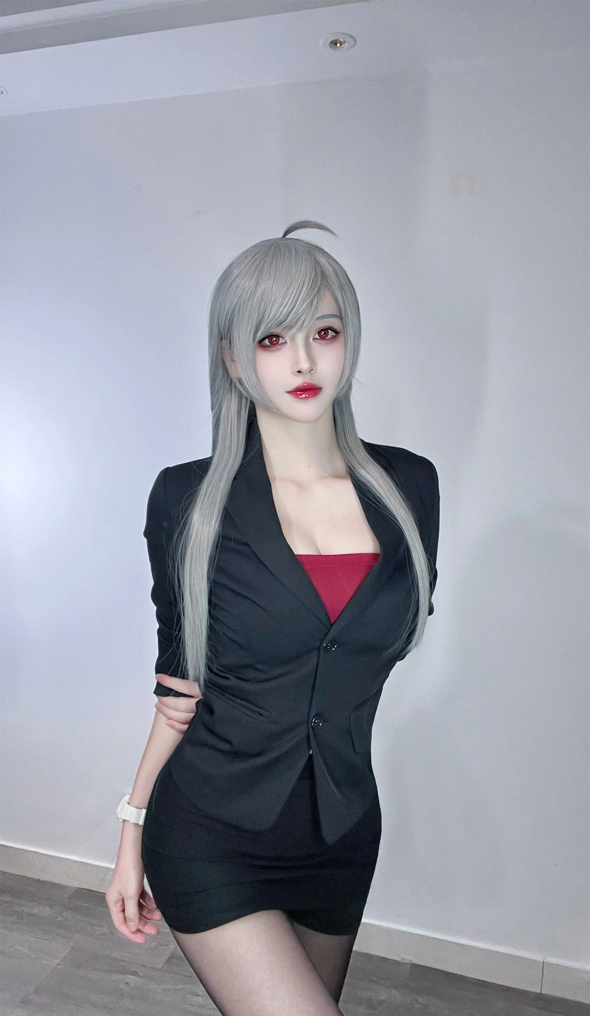 《奇点时代》夏冰cosplay-公众号小姨ai