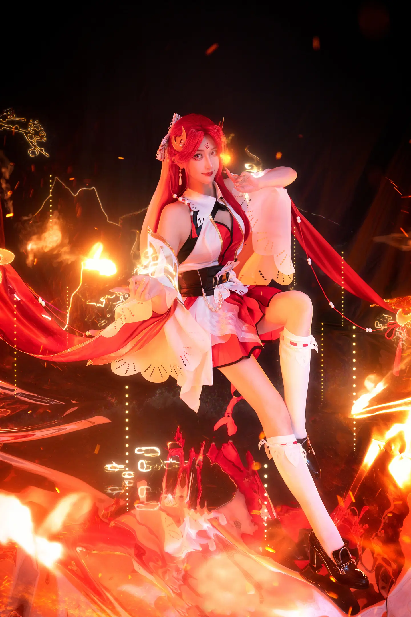 动漫Coser@露兒大魔王_《王者荣耀》貂蝉唤灵魅影-公众号小姨ai