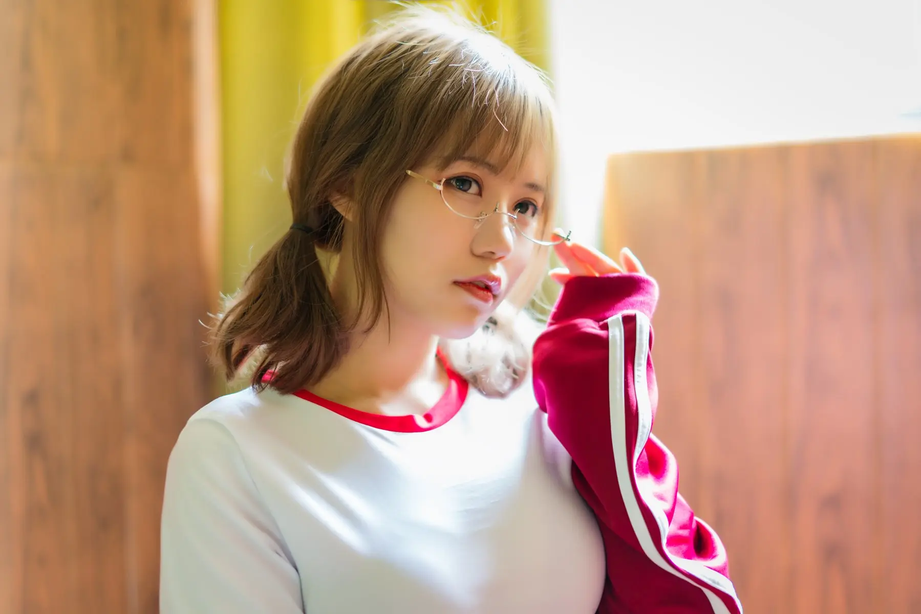 人气Coser@小仓千代 红色体操服