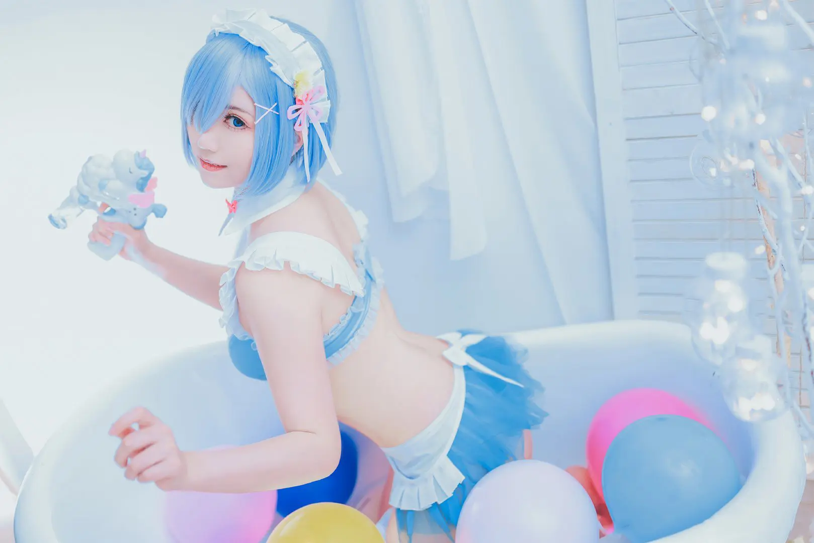 蕾姆·泳装手办cosplay-公众号小姨ai