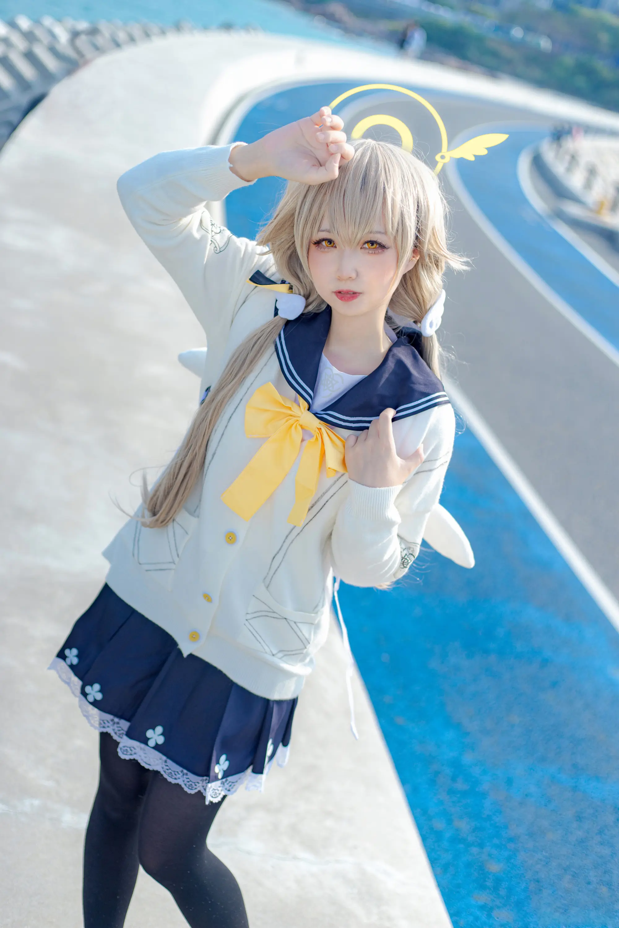《蔚蓝档案》阿慈谷日富美cosplay-公众号小姨ai