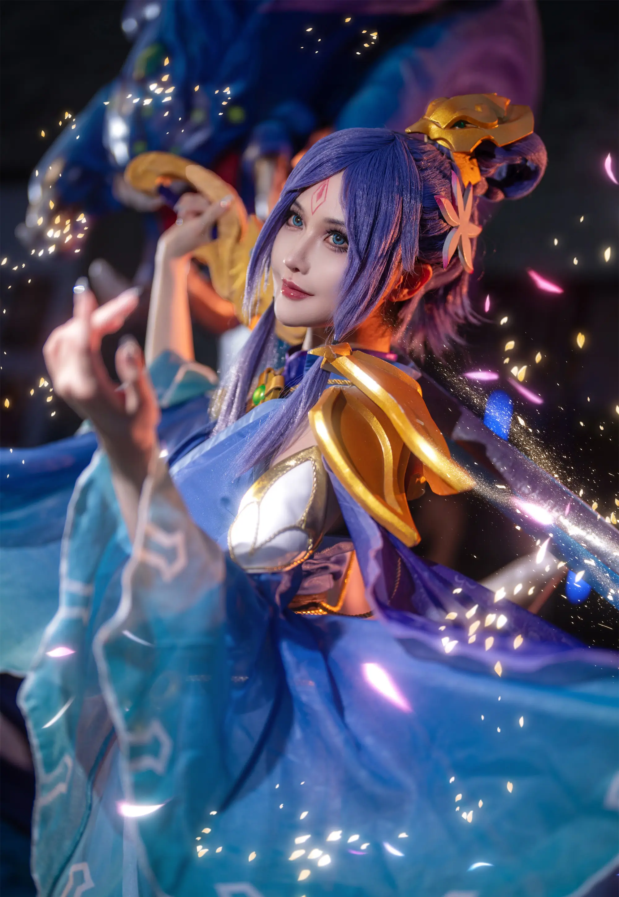《英雄联盟》无双剑姬cosplay-公众号小姨ai