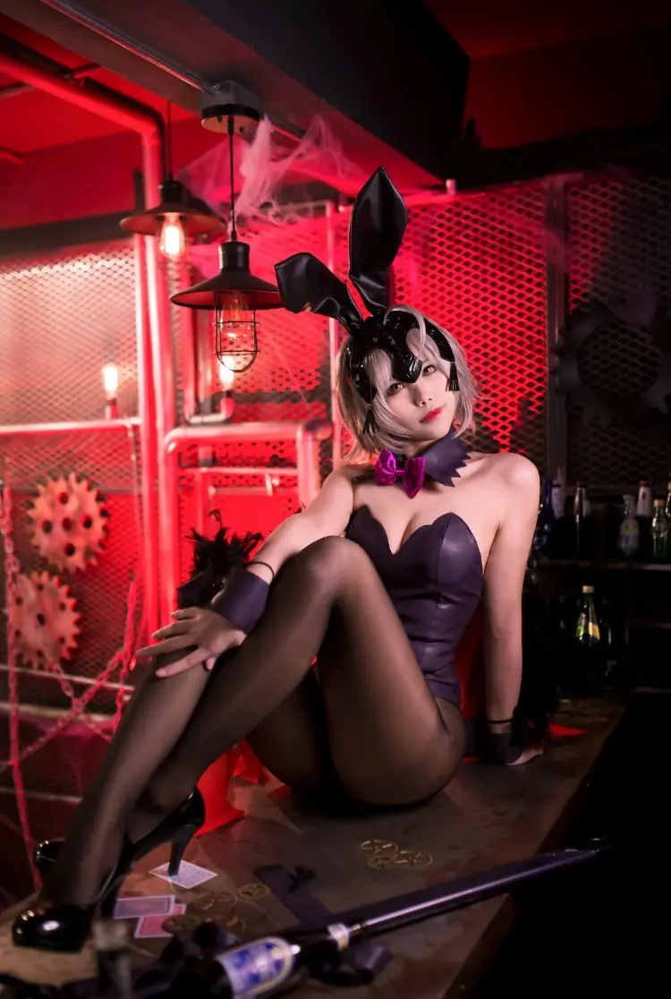 黑贞德兔女郎装cosplay-公众号小姨ai