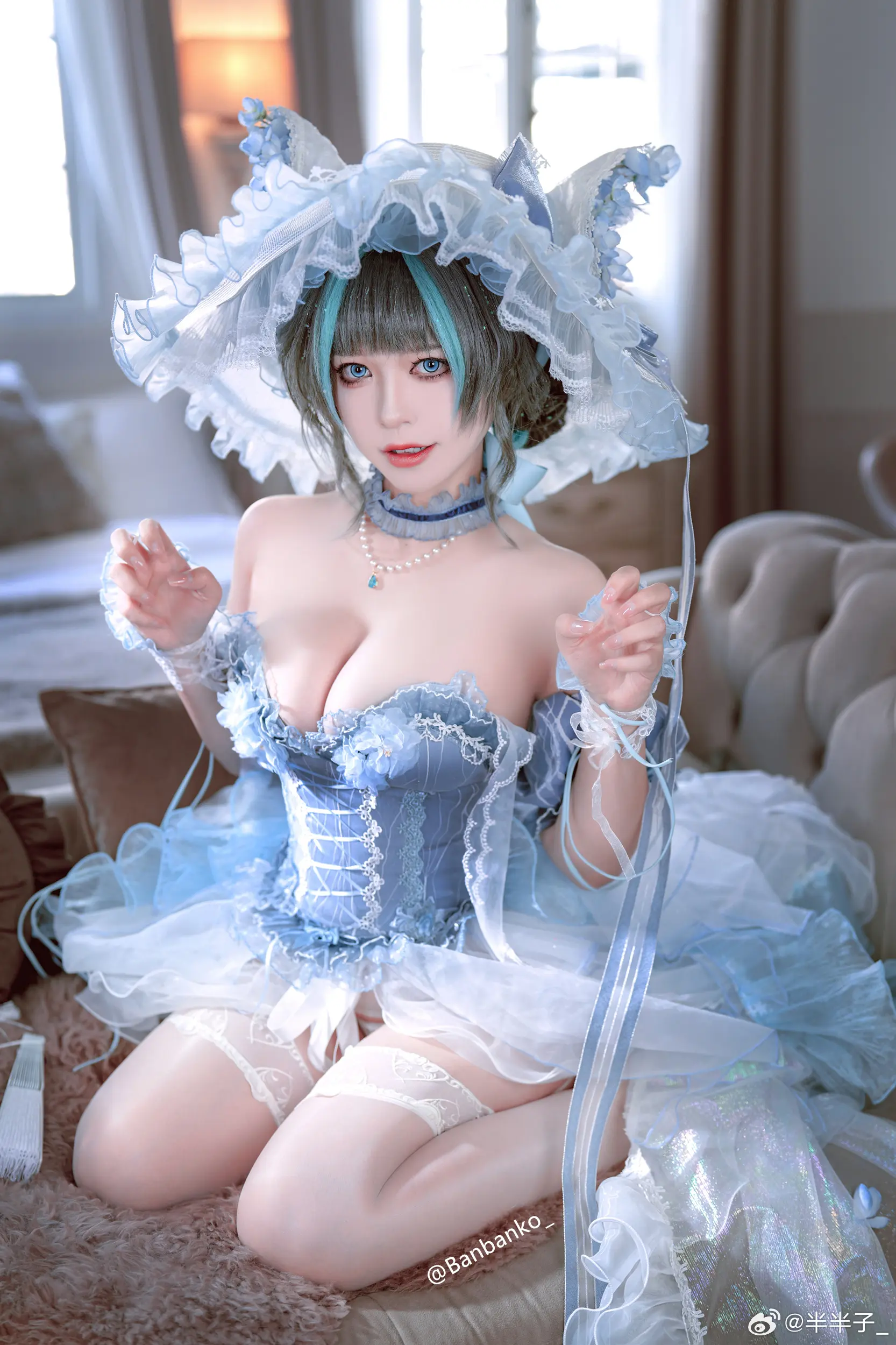 动漫Coser@半半子_ 柴郡猫猫-公众号小姨ai