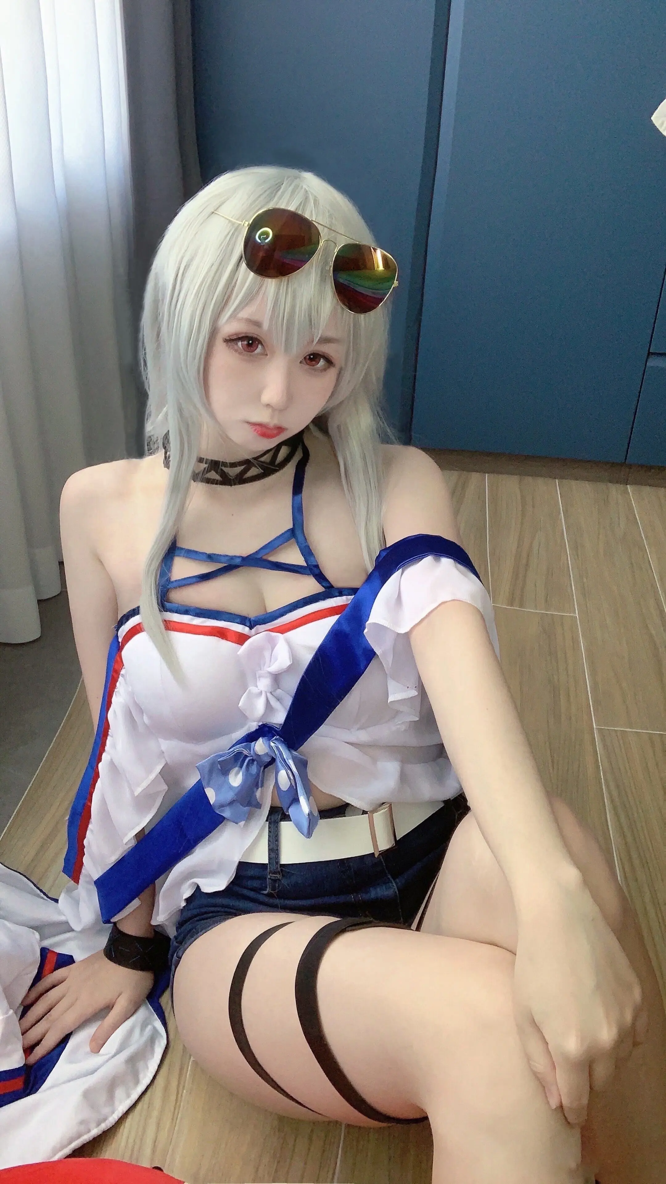 《明日方舟》斯卡蒂 驭浪 cosplay-公众号小姨ai