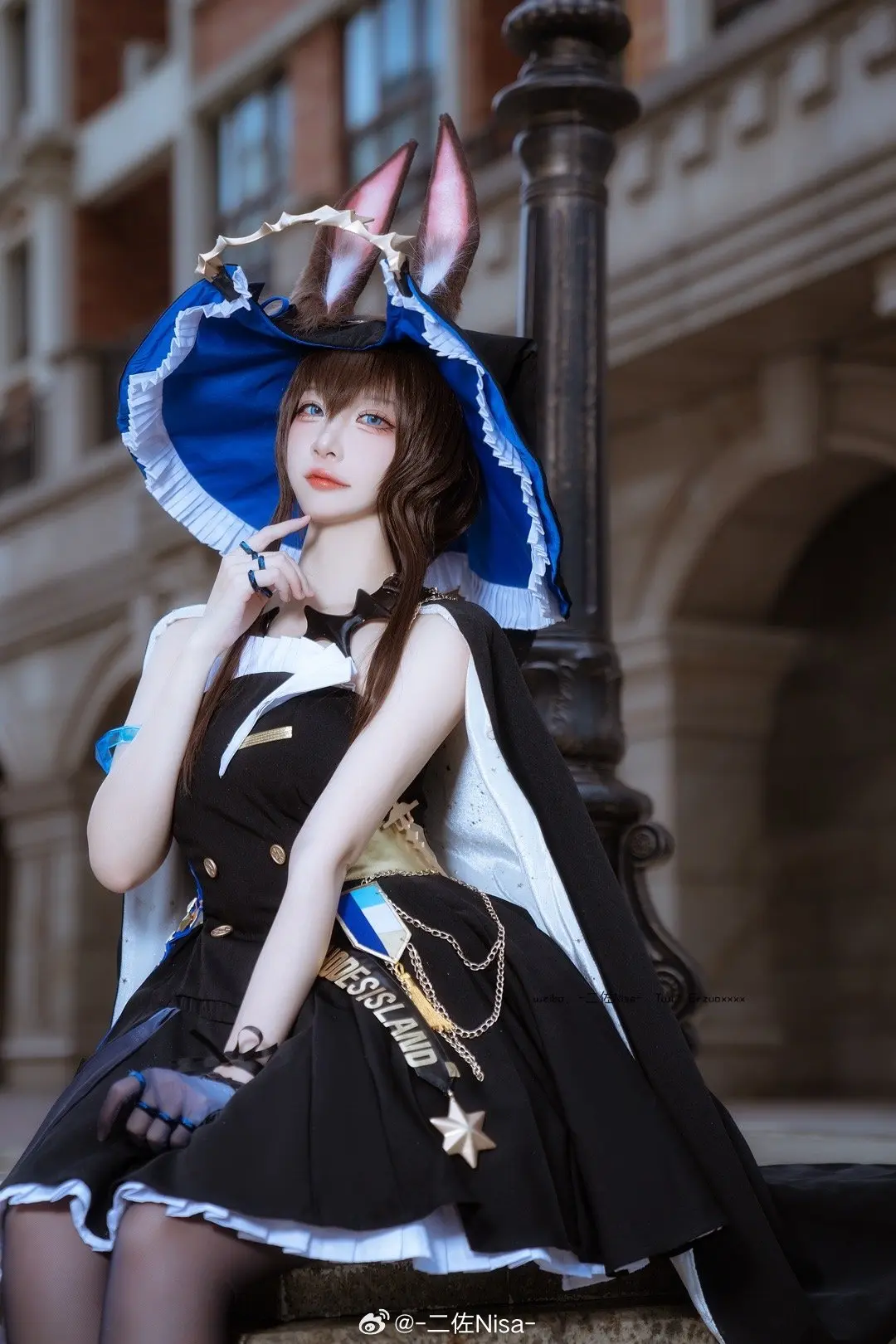 COSPLAY 博士，感谢你来听我的演奏 明日方舟 阿米娅@-二佐Nisa--公众号小姨ai