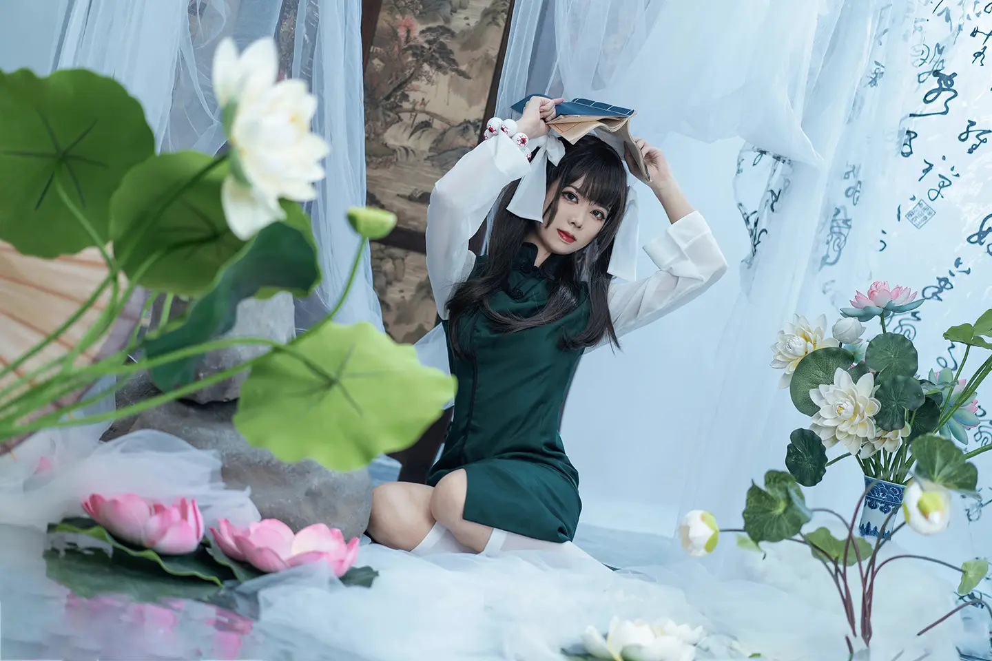 药指 cosplay-公众号小姨ai