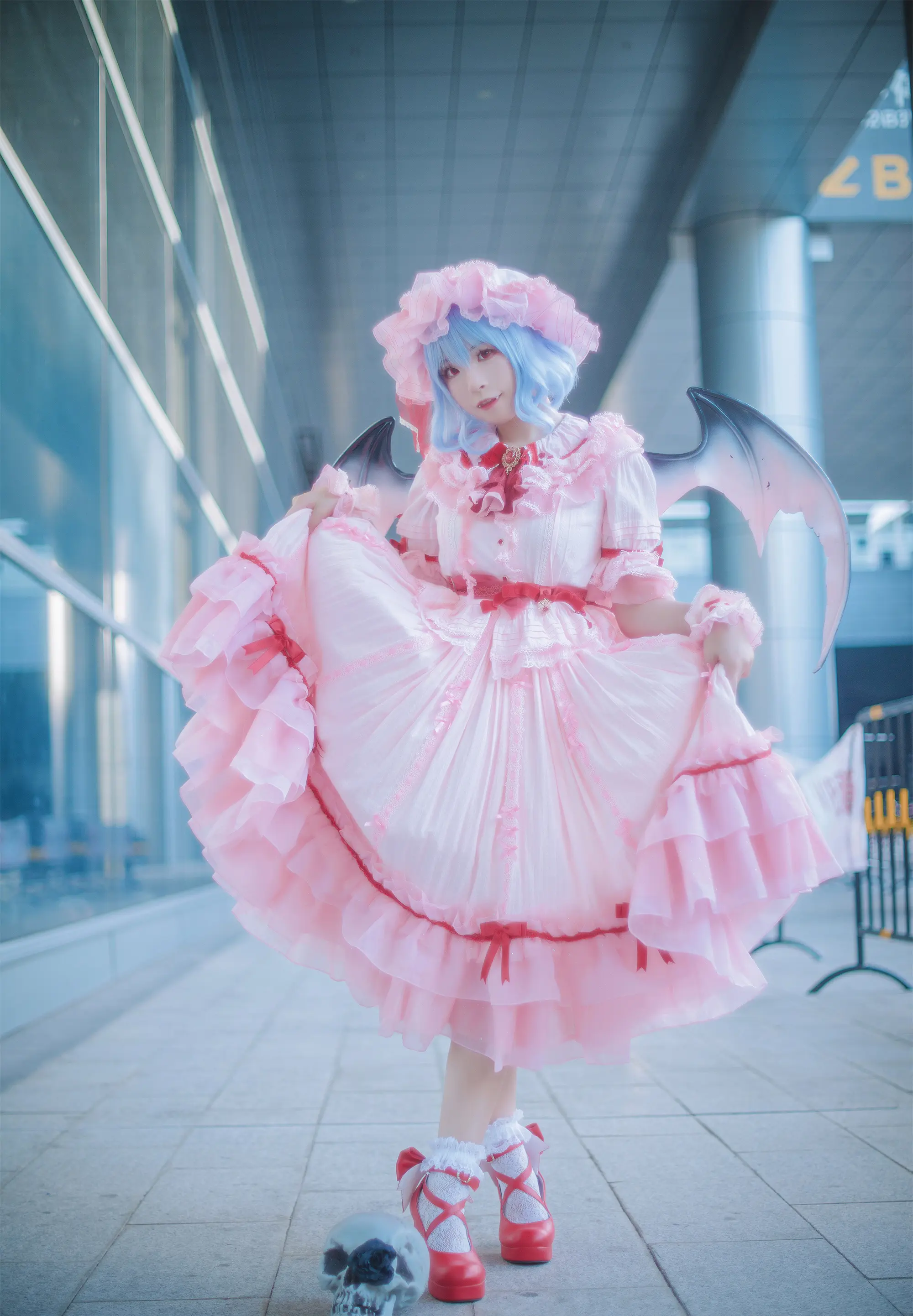 《东方projec》蕾米莉亚·斯卡雷特cosplay-公众号小姨ai