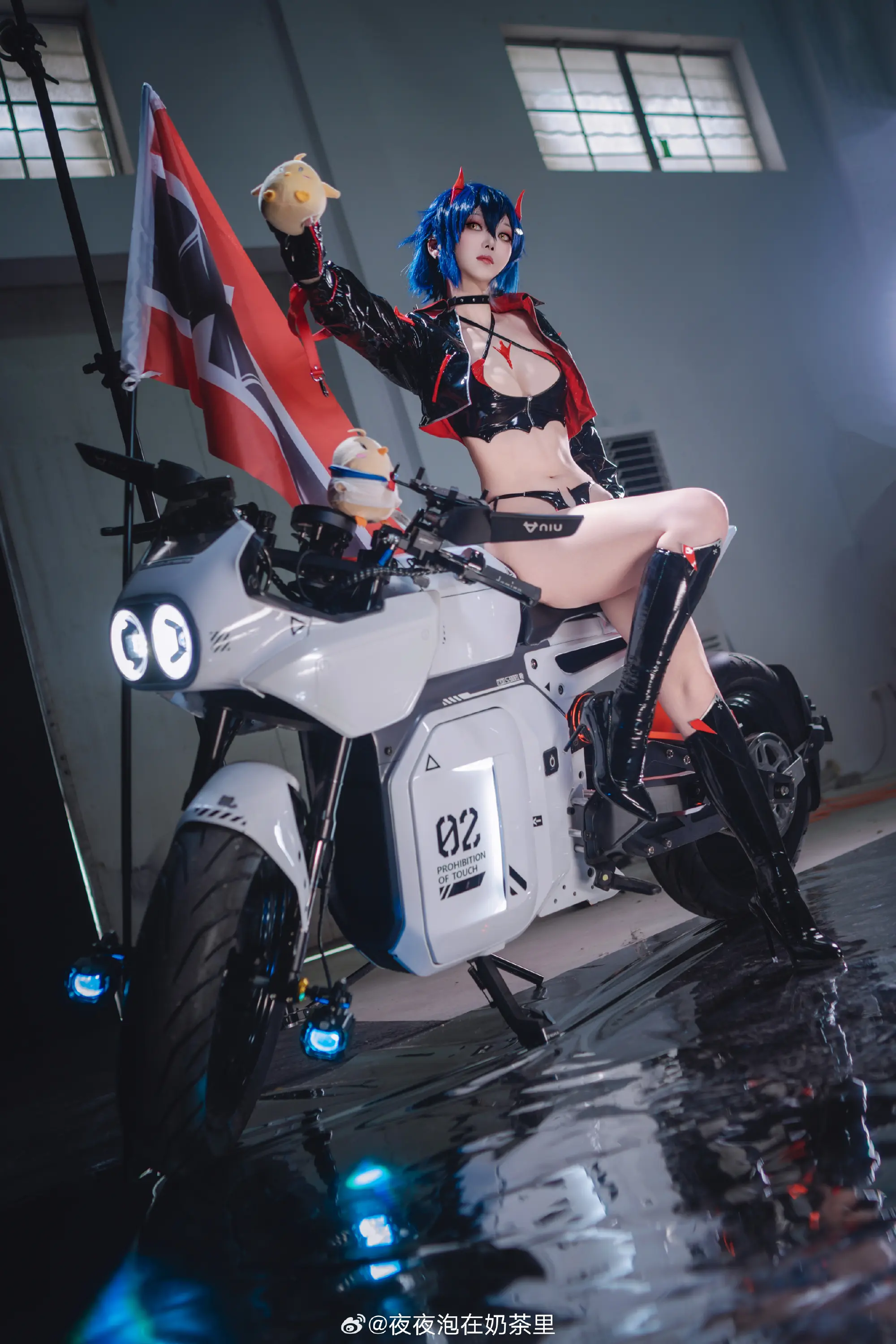 动漫Coser@夜夜泡在奶茶里 乌尔里希·冯·胡滕-公众号小姨ai