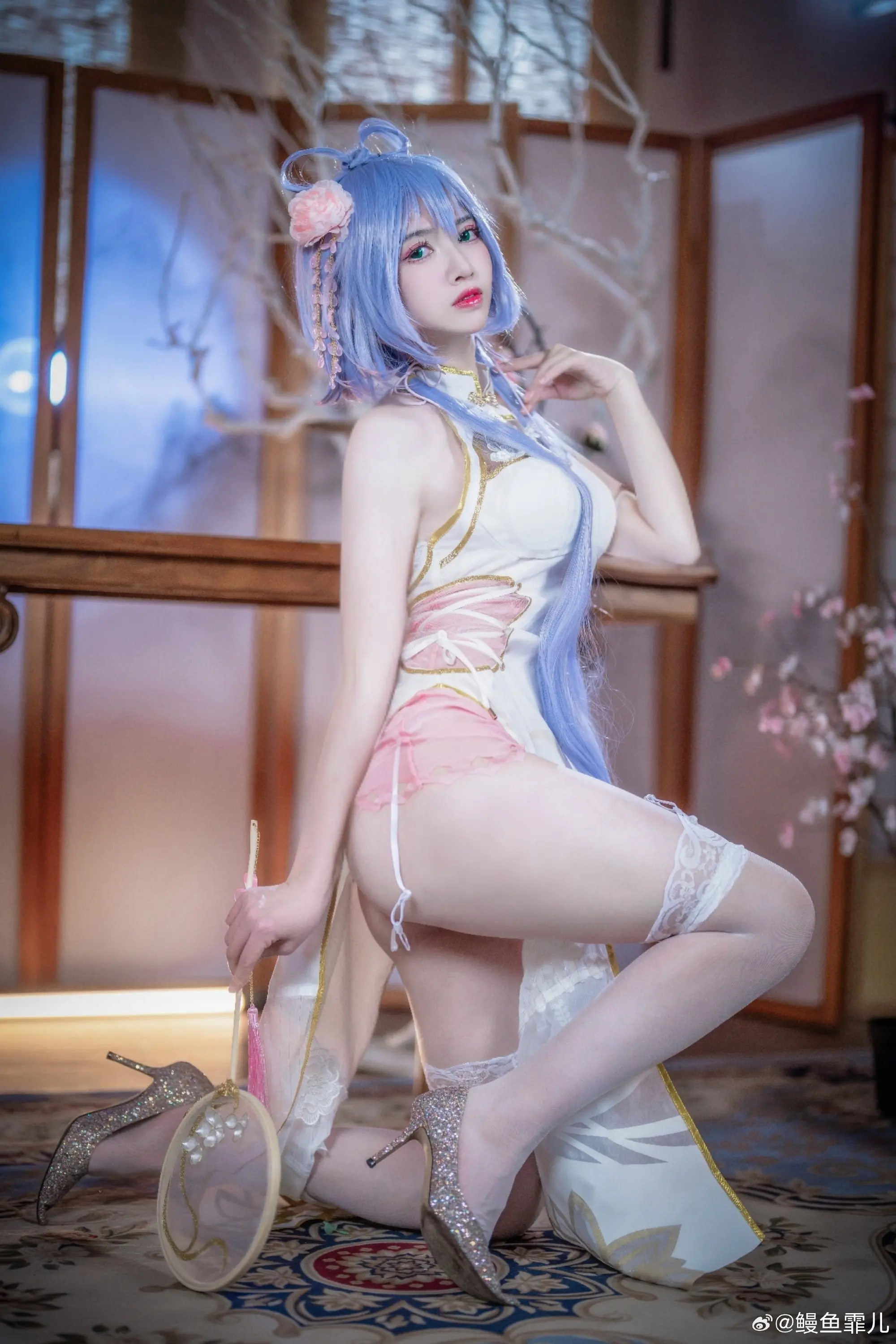 cosplay 抬头迎喜 举步纳福 洛天依@鳗鱼霏儿-公众号小姨ai