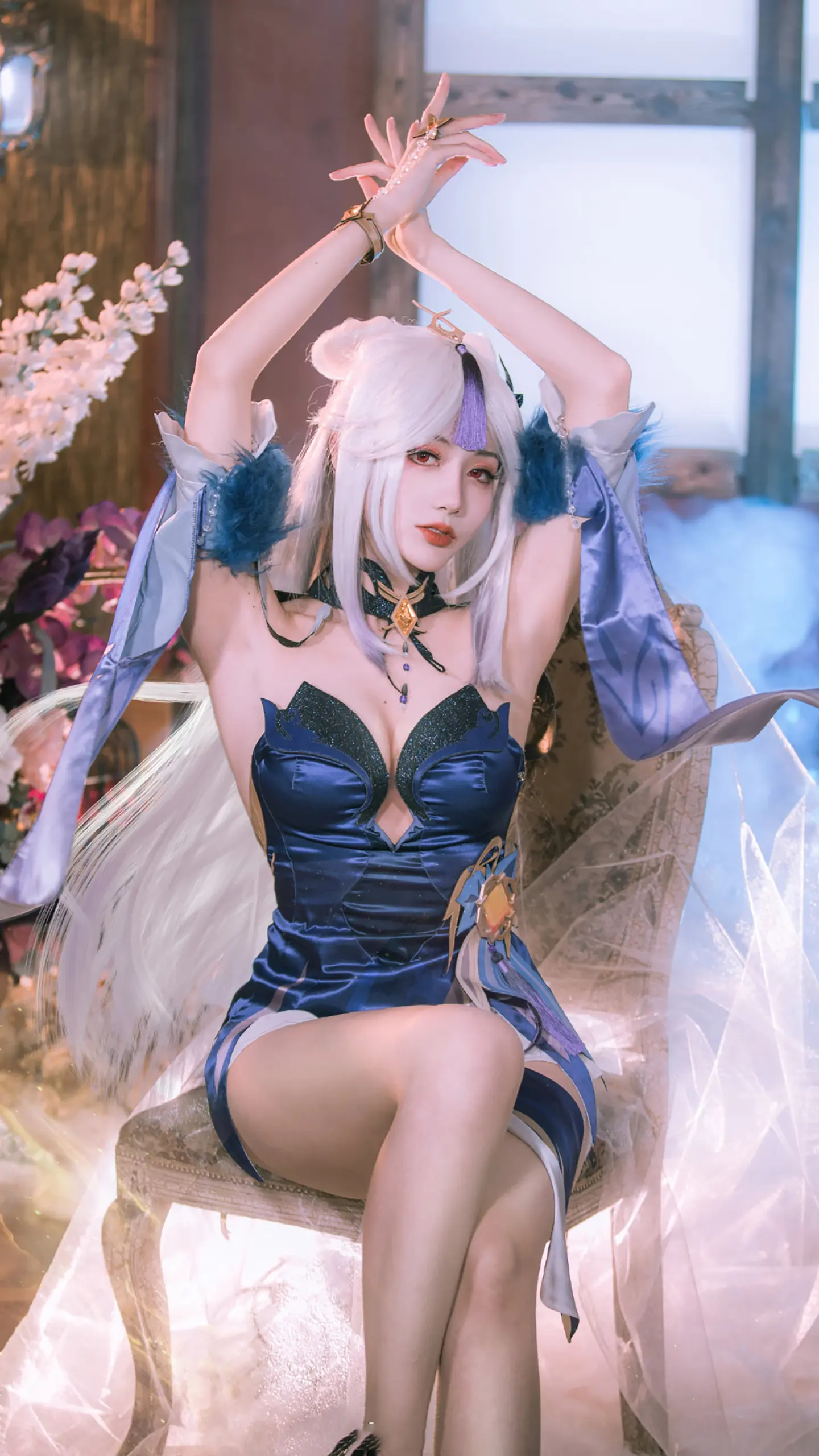 动漫Coser@如月灰《原神》凝光沙中幽兰-公众号小姨ai