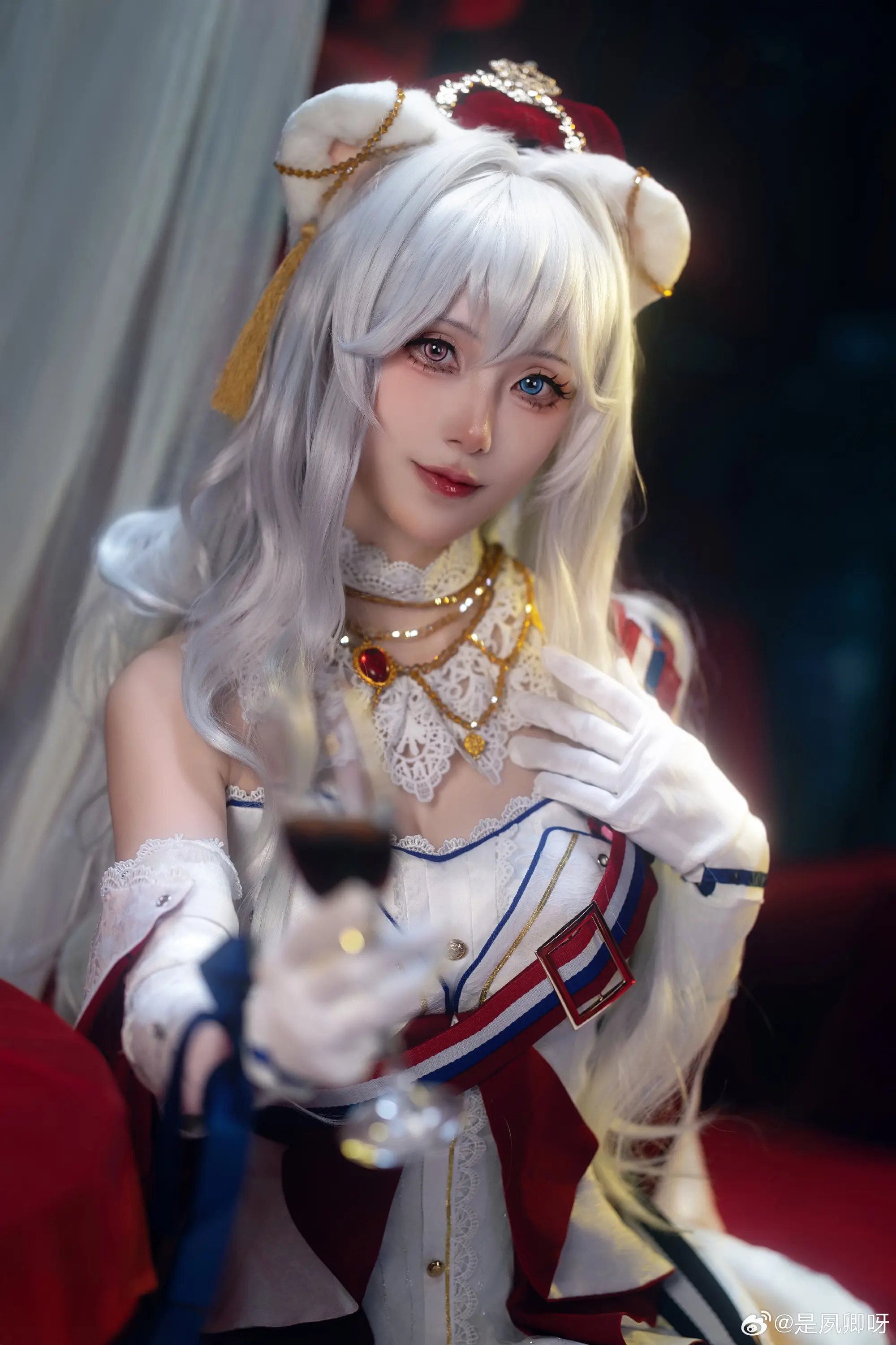 动漫Coser@是夙卿呀 早露-公众号小姨ai