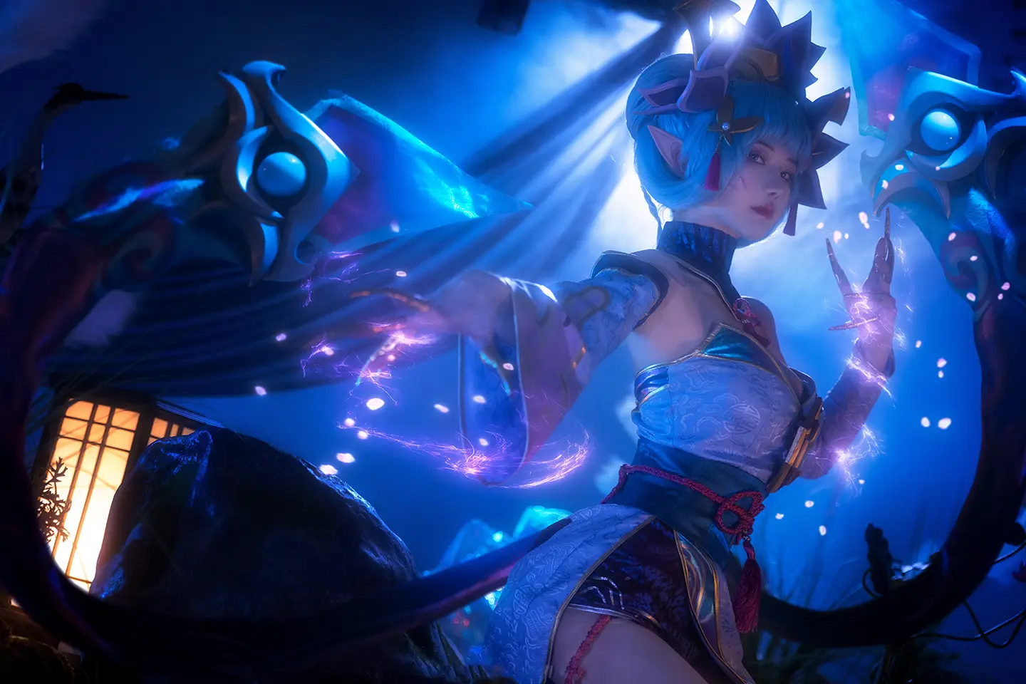 《英雄联盟》 伊芙琳cosplay-公众号小姨ai