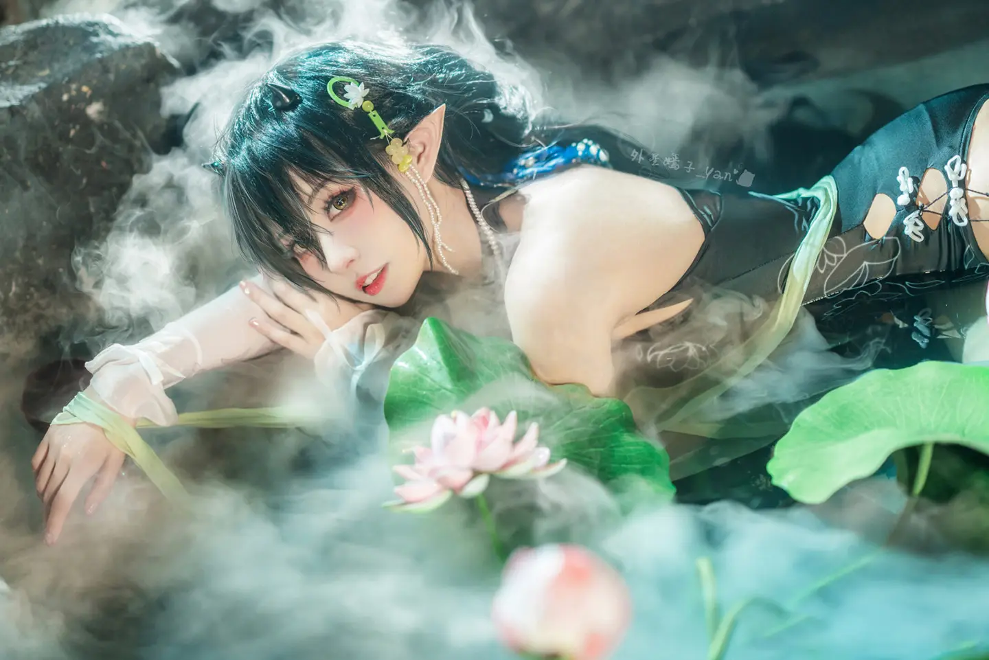 《明日方舟》夜半 夏卉cosplay-公众号小姨ai