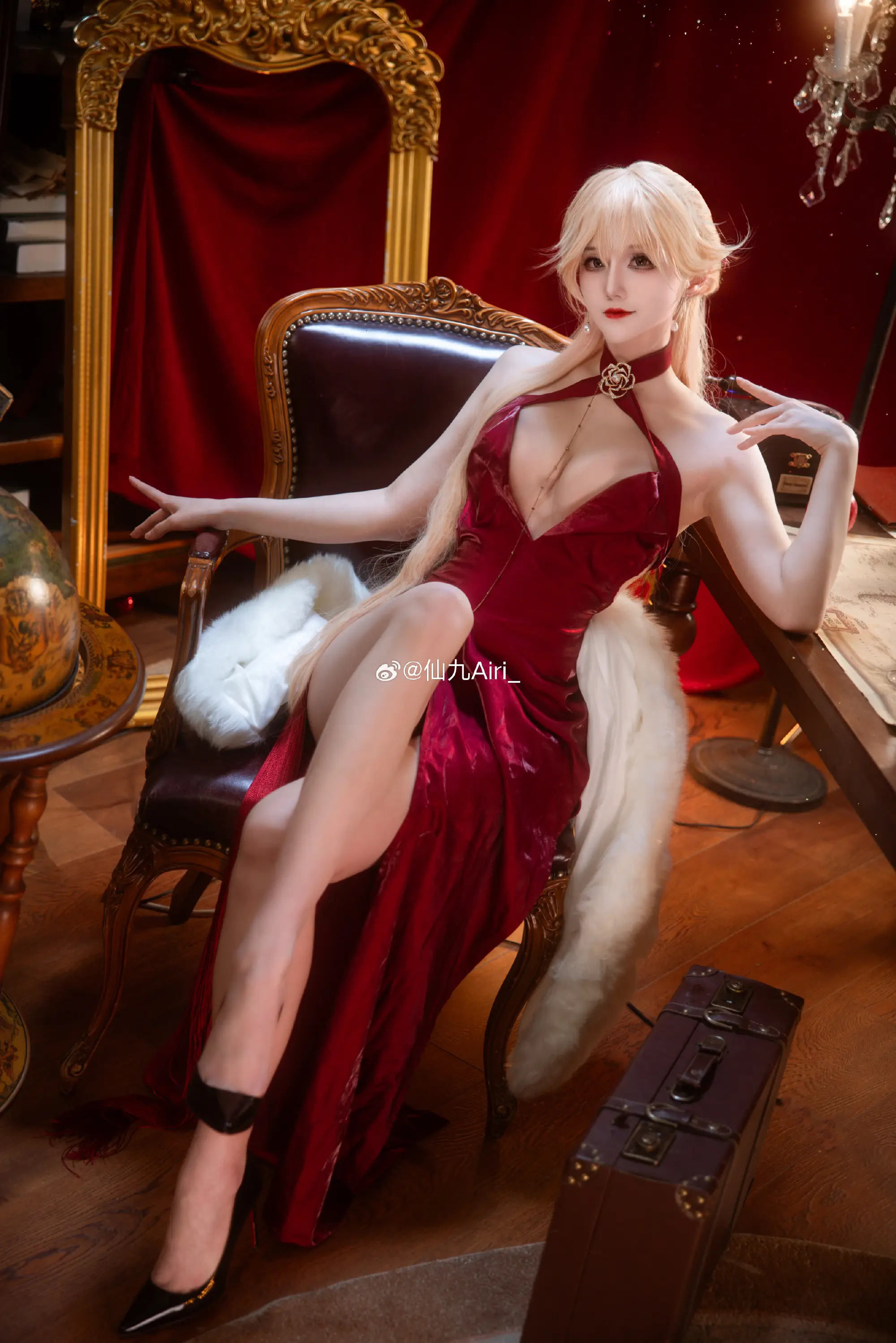 动漫Coser@仙九Airi_  闪电姐-公众号小姨ai