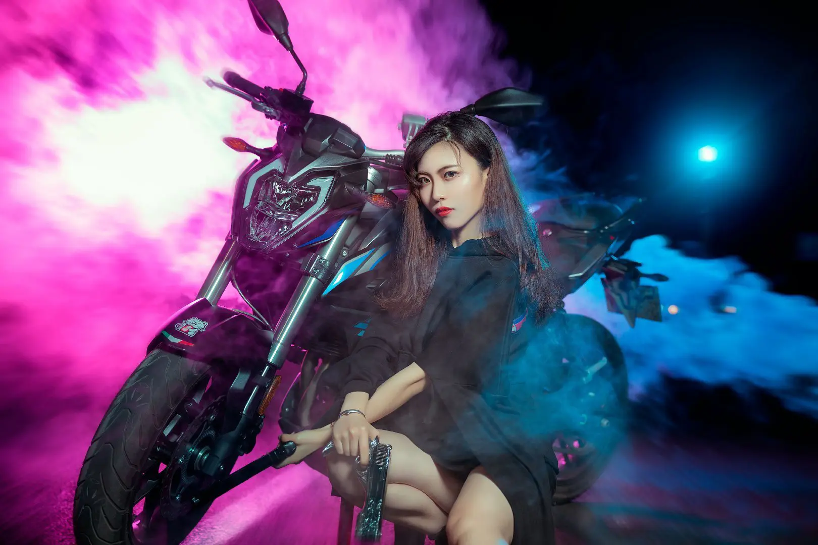 蝉女廖兮 机车少女cosplay-公众号小姨ai