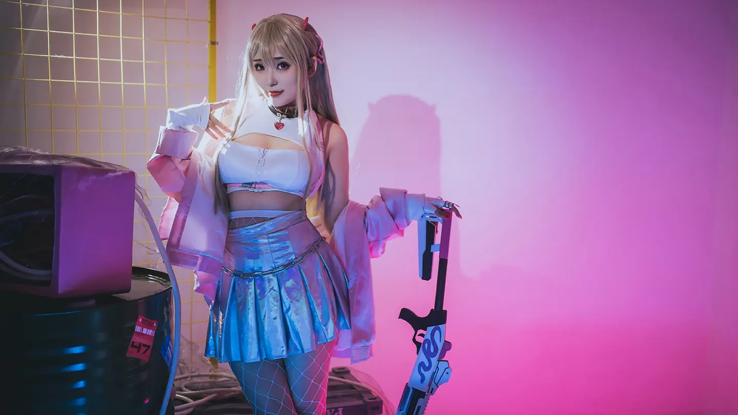 《胜利女神:妮姬》毒蛇cosplay-公众号小姨ai