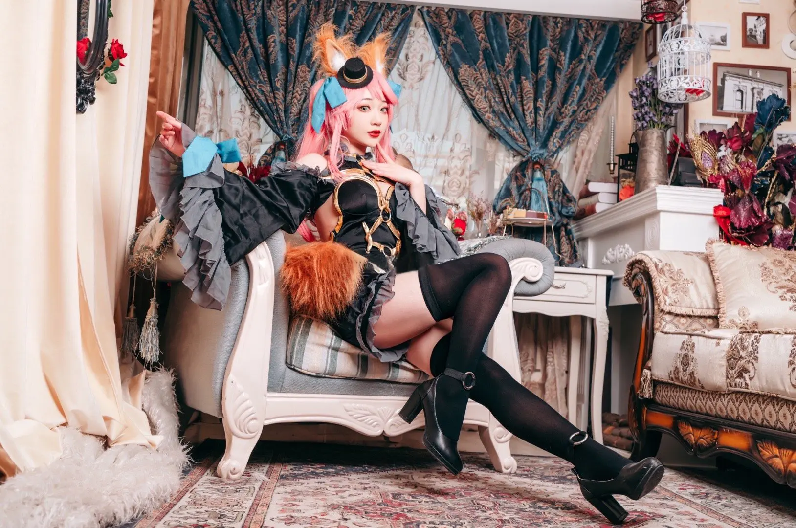 漆黑的魔术师，玉藻前cosplay-公众号小姨ai