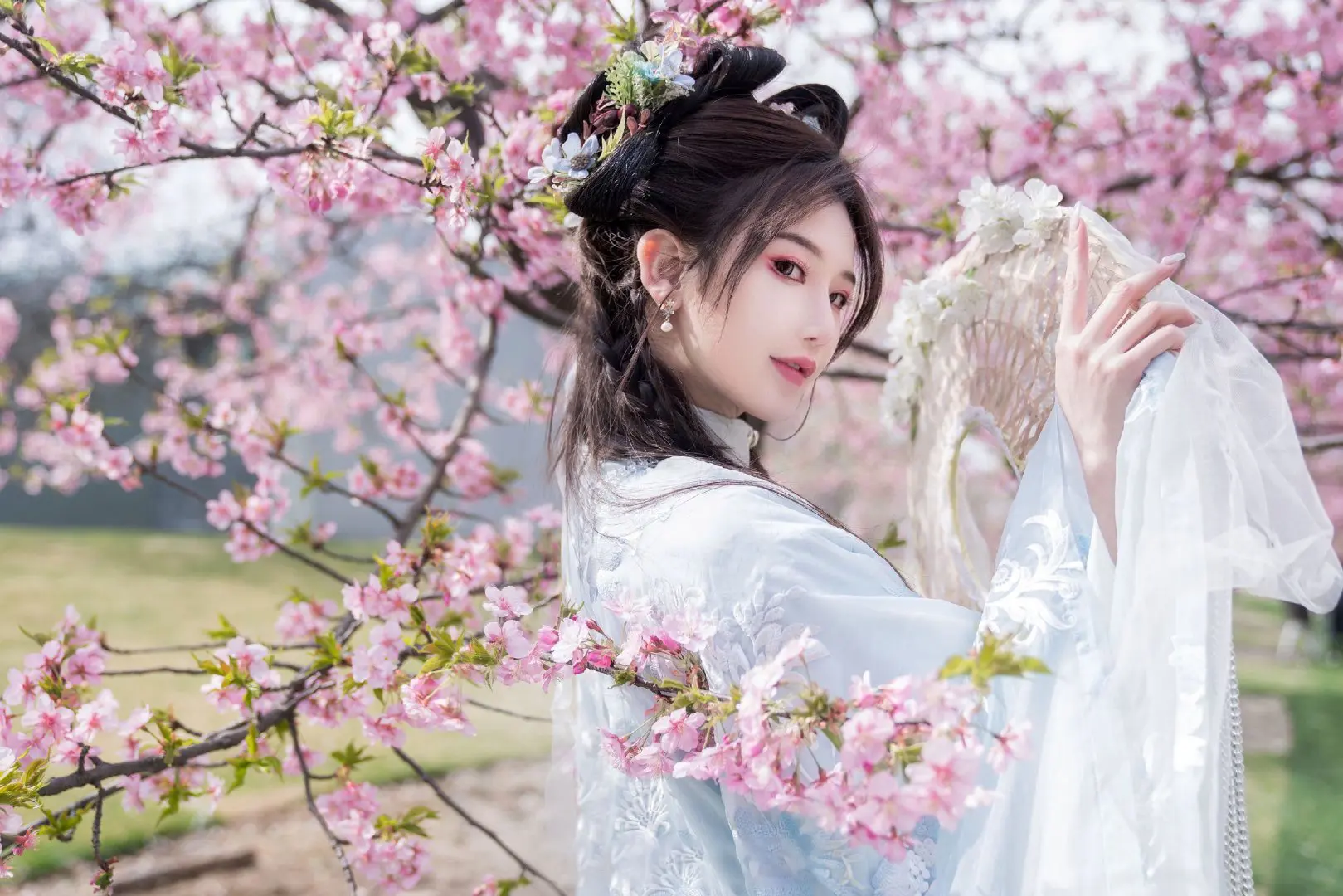 古风私影，樱花最美的时刻-公众号小姨ai
