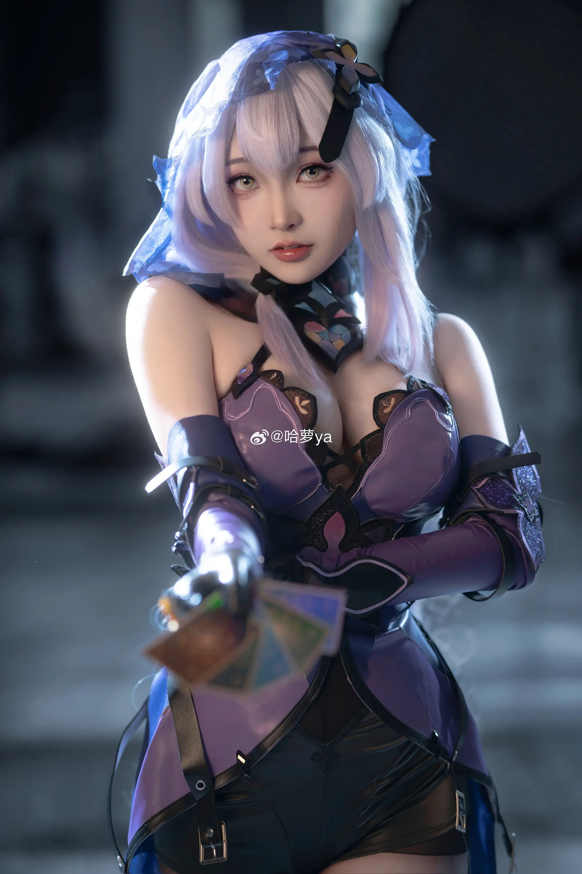 动漫Coser@哈萝ya 黑天鹅-公众号小姨ai