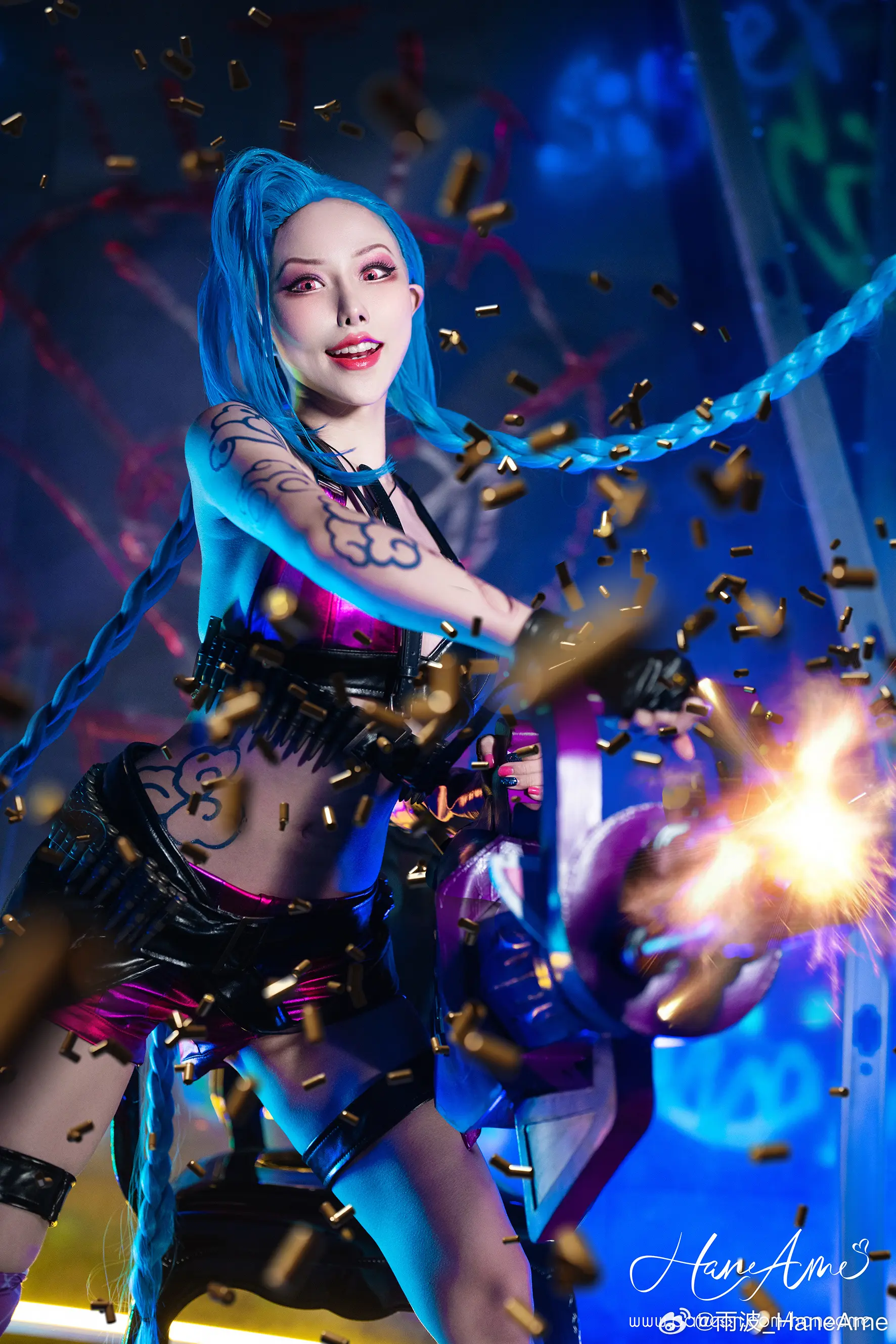 动漫Coser@ 雨波_HaneAme 金克斯-公众号小姨ai
