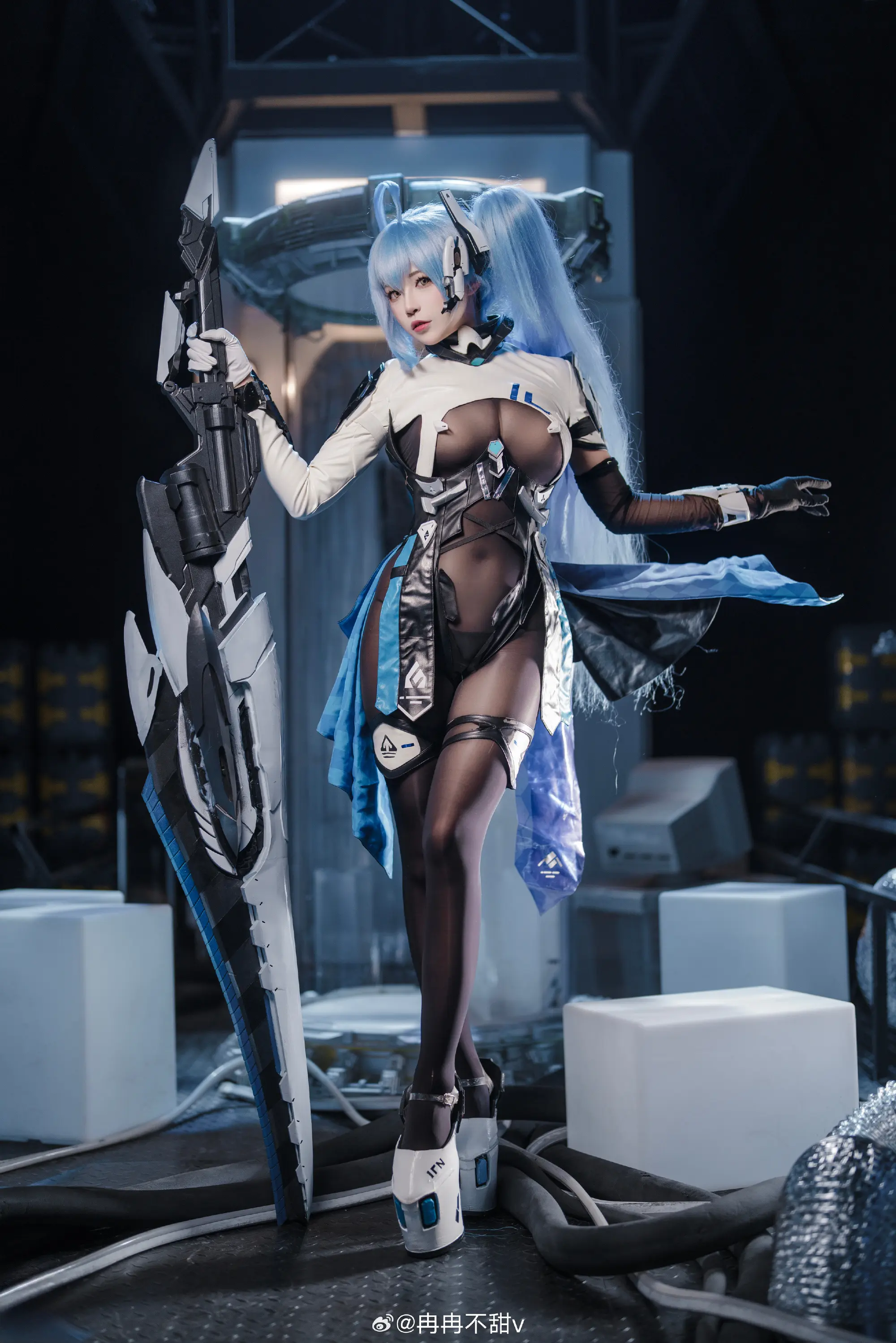 COSPLAY 总队长，需要我的时候尽管吩咐… 交错战线 杜兰德尔@冉冉不甜v COSPLAY-第9张