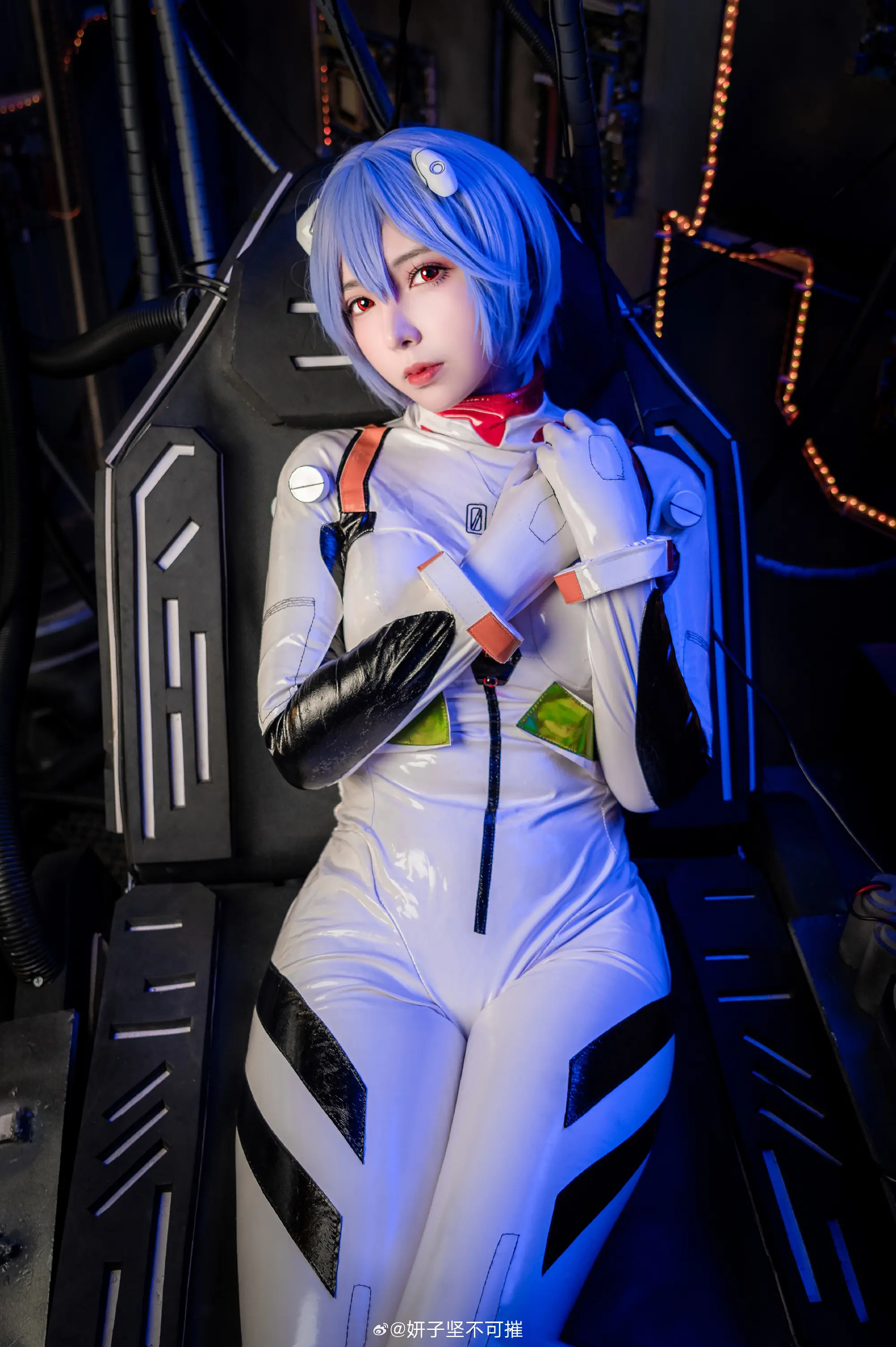 动漫Coser@妍子坚不可摧 绫波丽-公众号小姨ai
