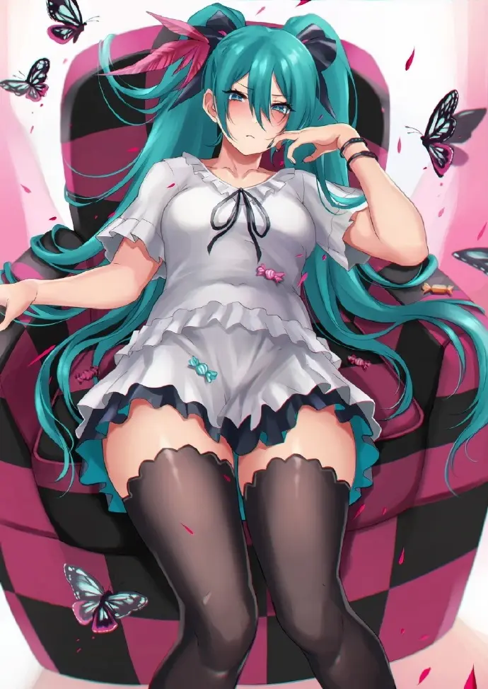初音吃胖了呢  P站：青 ​​​​-公众号小姨ai