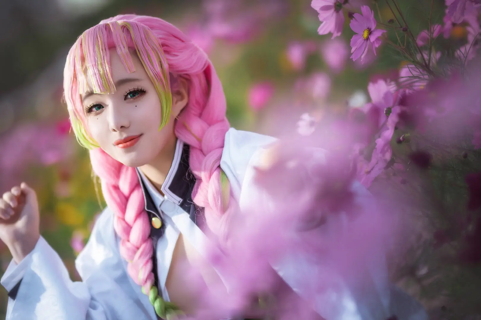 鬼灭之刃 甘露寺蜜璃cosplay-公众号小姨ai