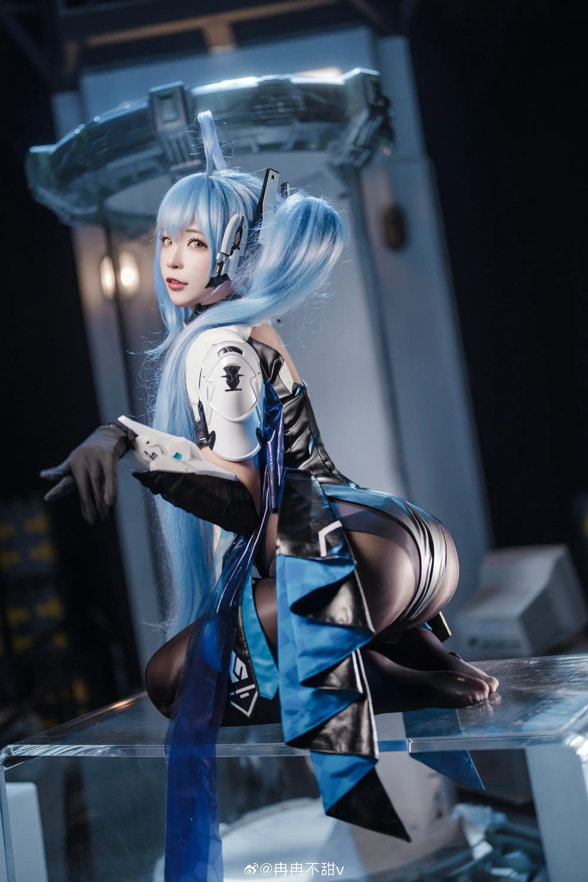 COSPLAY 总队长，需要我的时候尽管吩咐… 交错战线 杜兰德尔@冉冉不甜v-公众号小姨ai