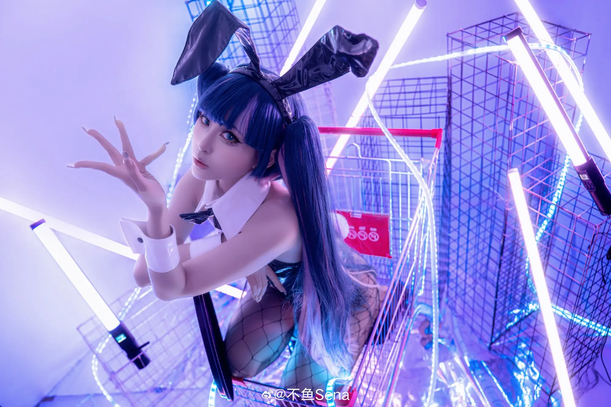 d3714730ce18048a73e2dfe19cb5b700.jpg