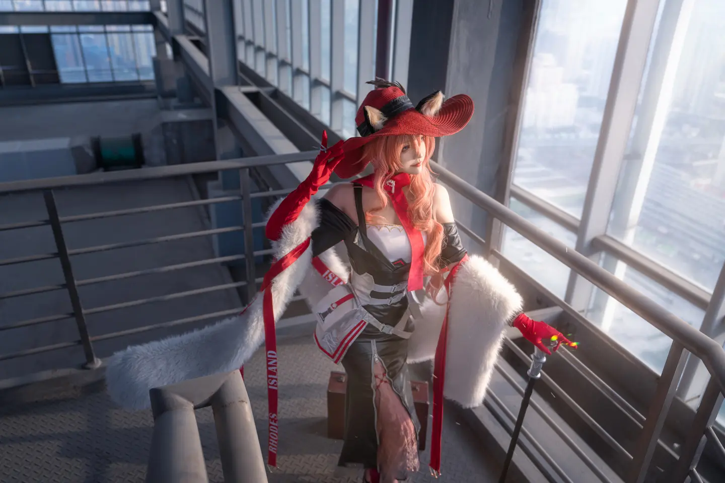 动漫Coser@露兒大魔王_《明日方舟》海蒂-公众号小姨ai