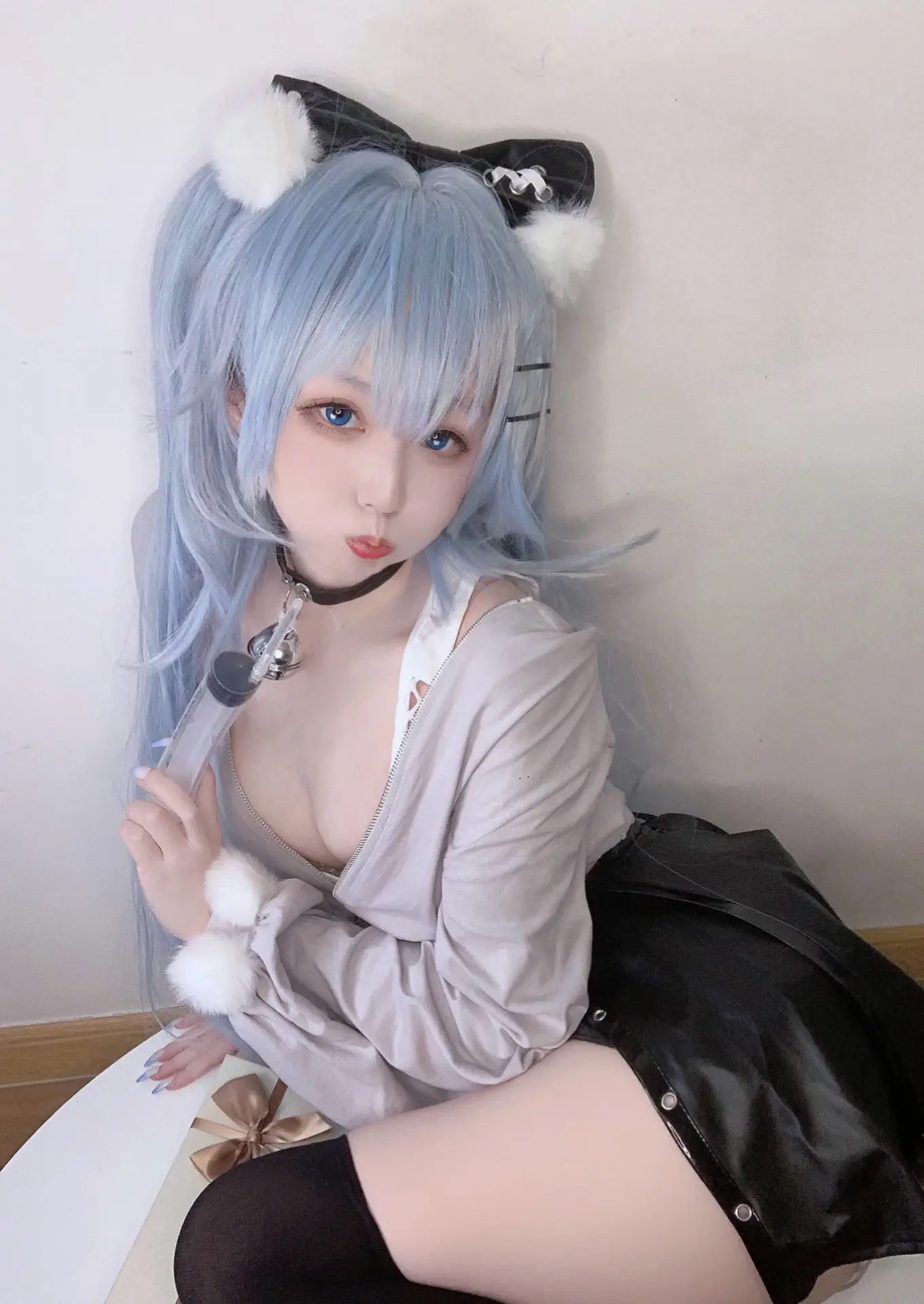 《少前云图计划》芙洛伦药心巧克力cosplay-公众号小姨ai