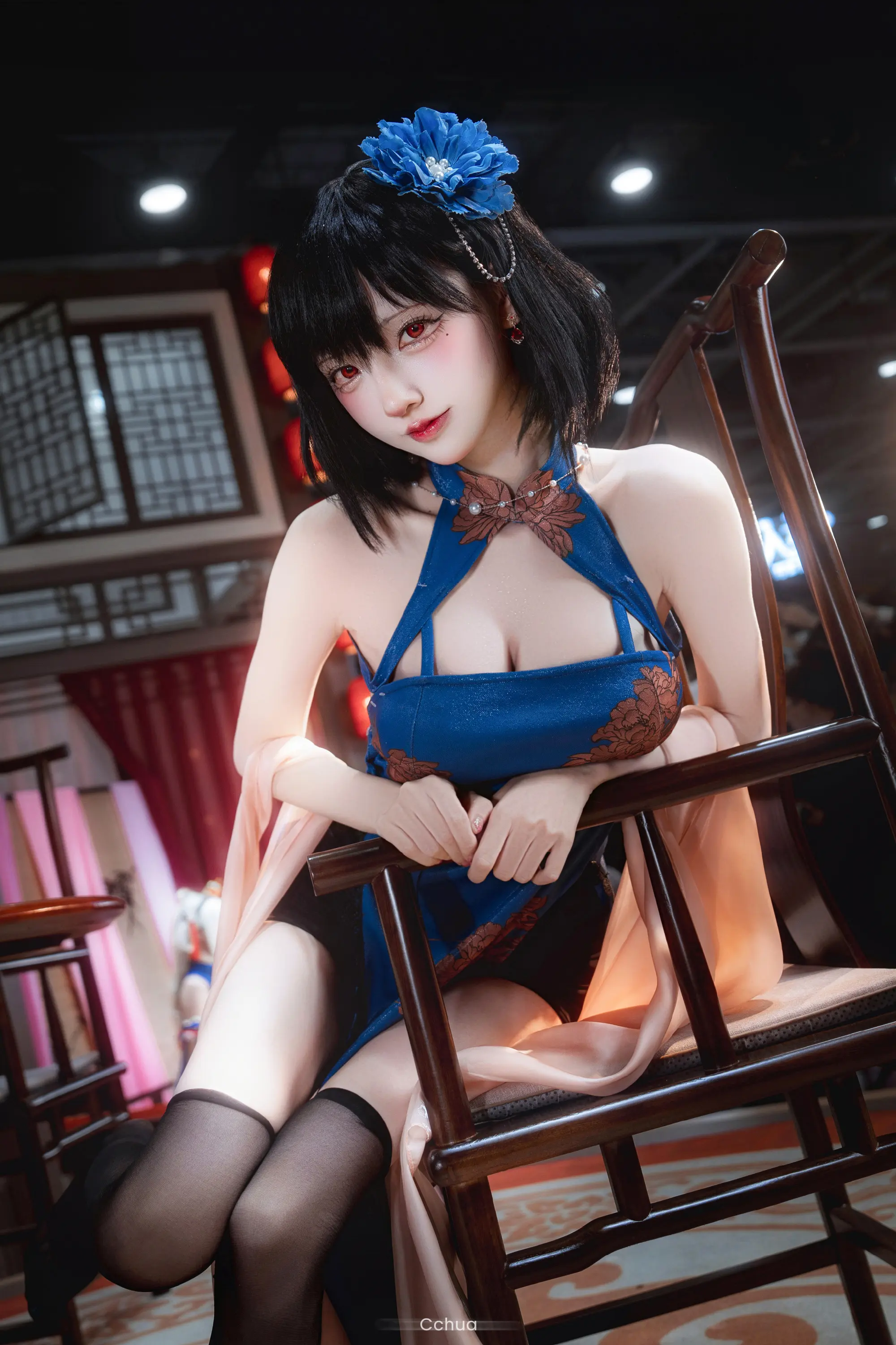 COSPLAY 你也不必好奇 好好的注视现在的我就行  碧蓝航线   建武@小正义Teioku-公众号小姨ai