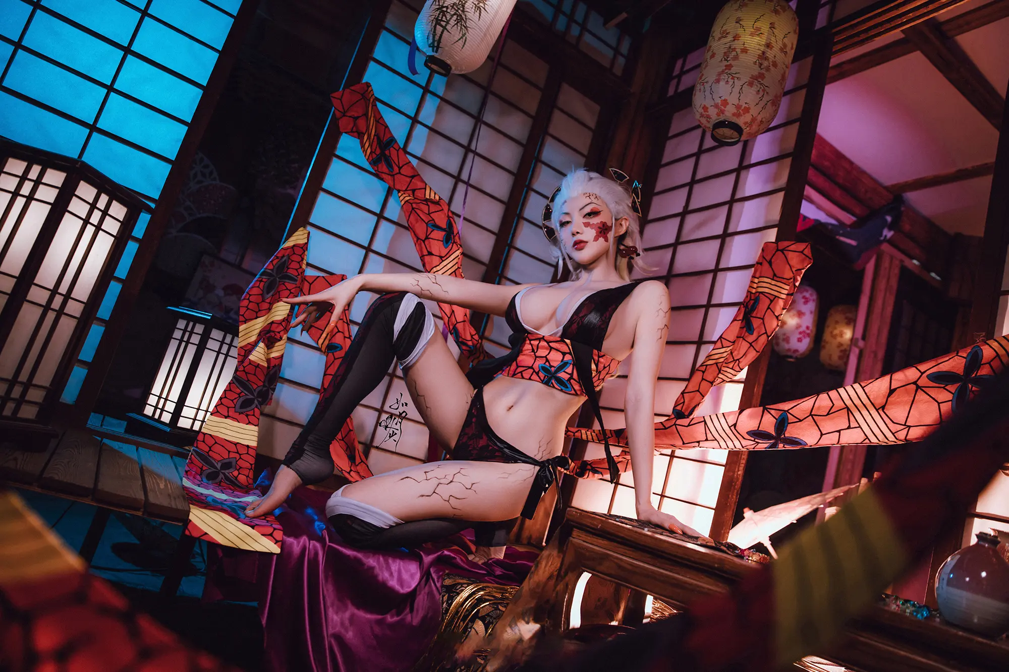 《鬼灭之刃》上弦之陆·堕姬cosplay-公众号小姨ai