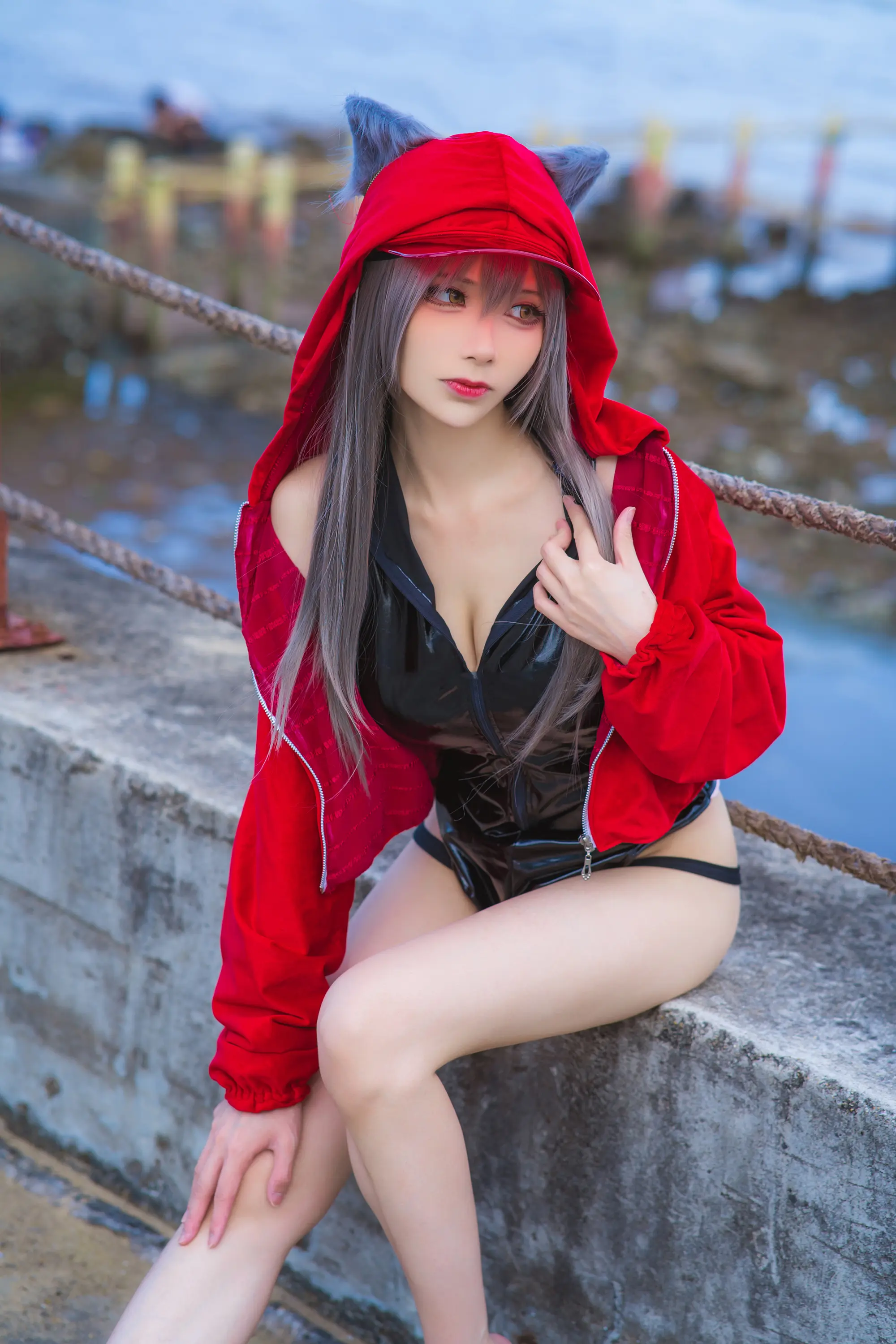 《明日方舟 》红cosplay-公众号小姨ai