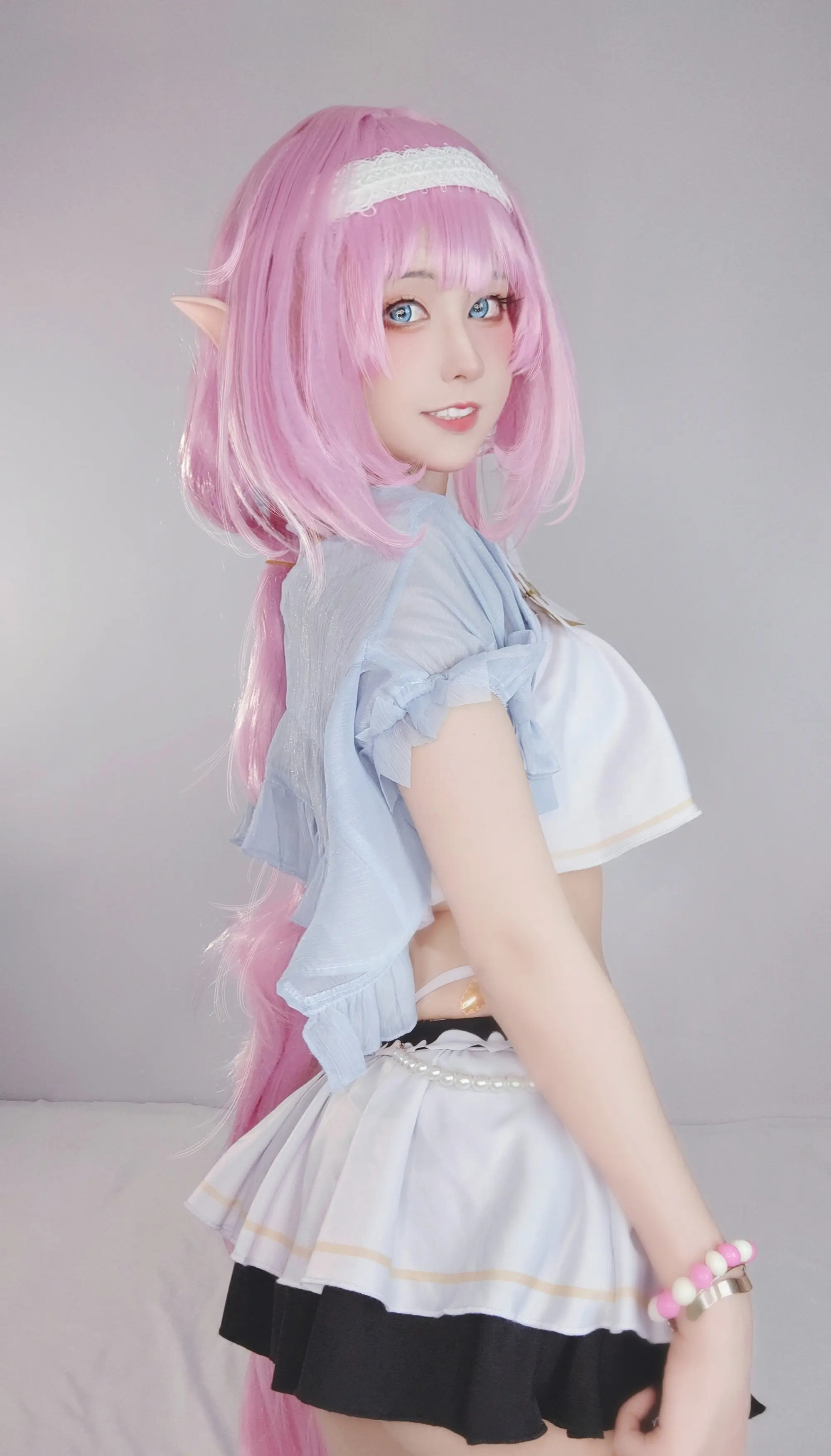 《崩坏3》 爱莉希雅cosplay-公众号小姨ai