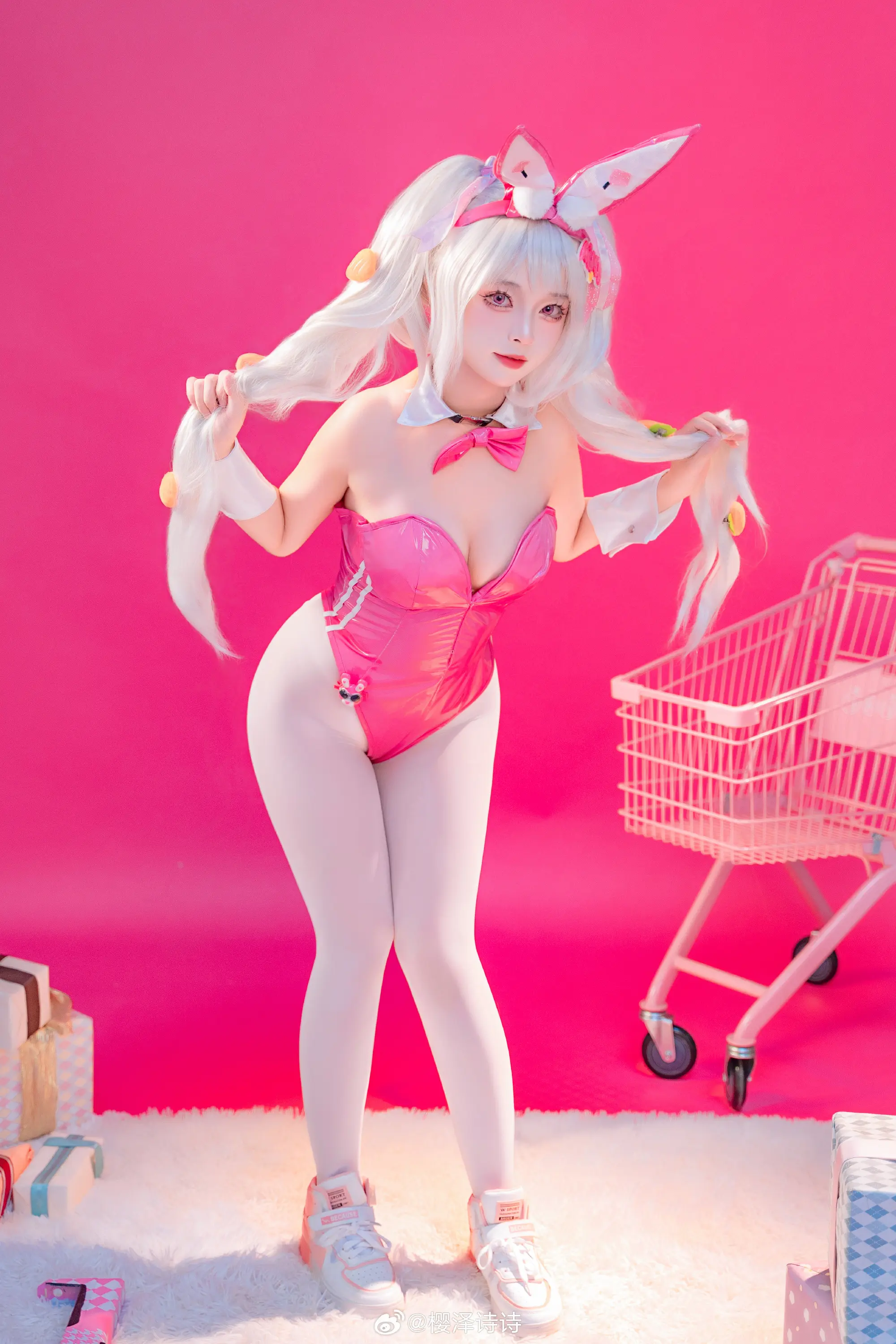 动漫Coser@樱泽诗诗 爱丽丝-公众号小姨ai