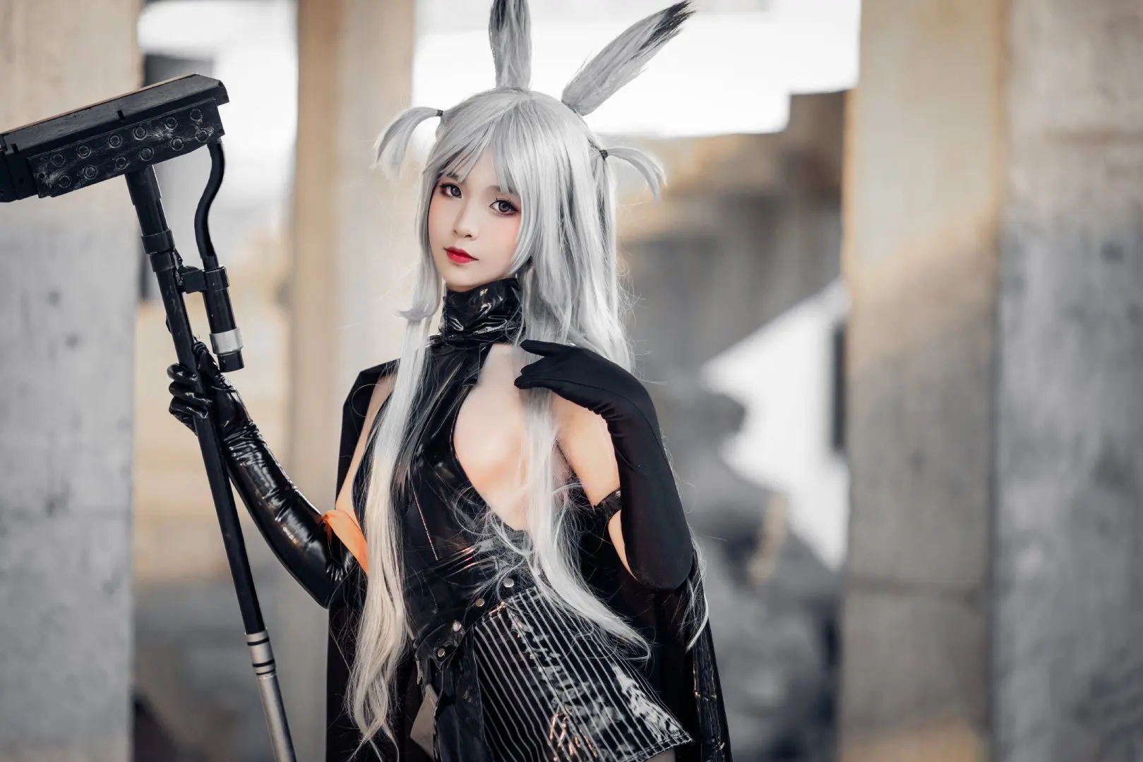 明日方舟 暴行cosplay-公众号小姨ai