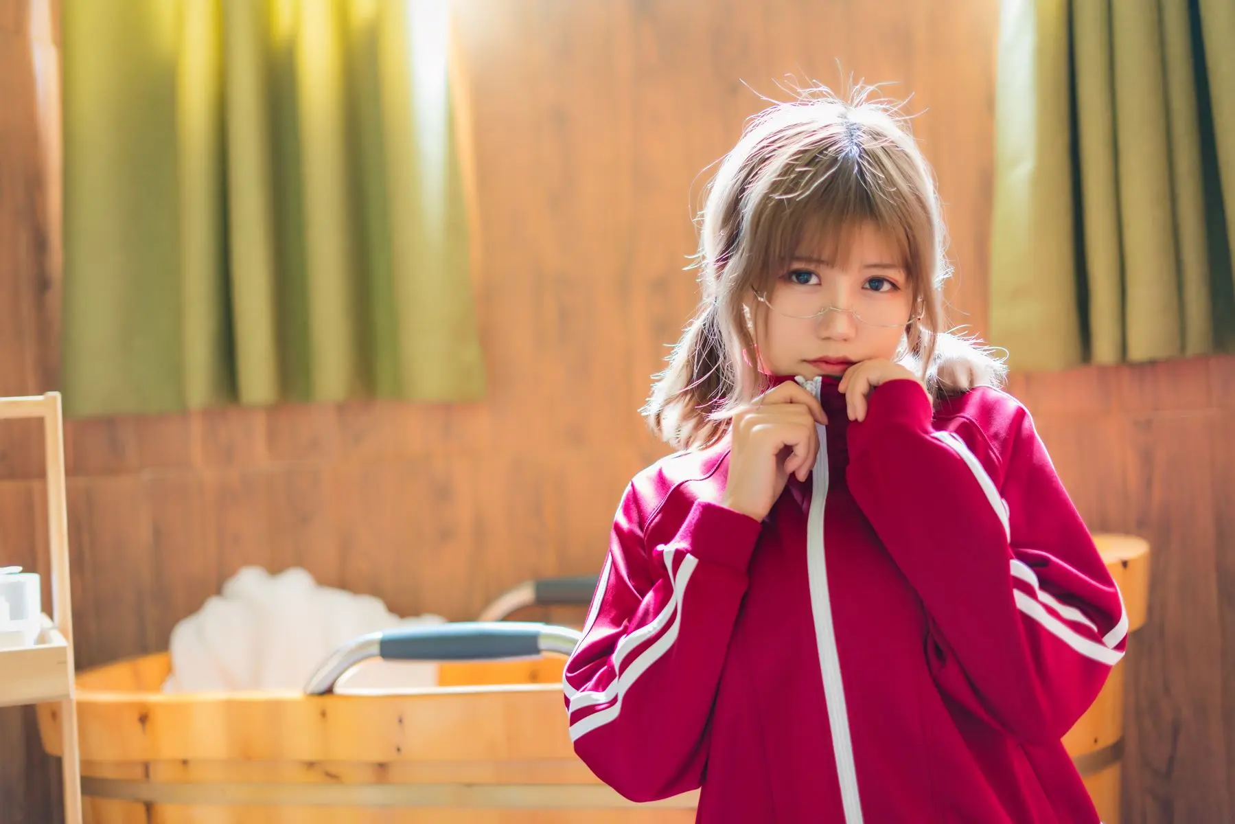 人气Coser@小仓千代 红色体操服