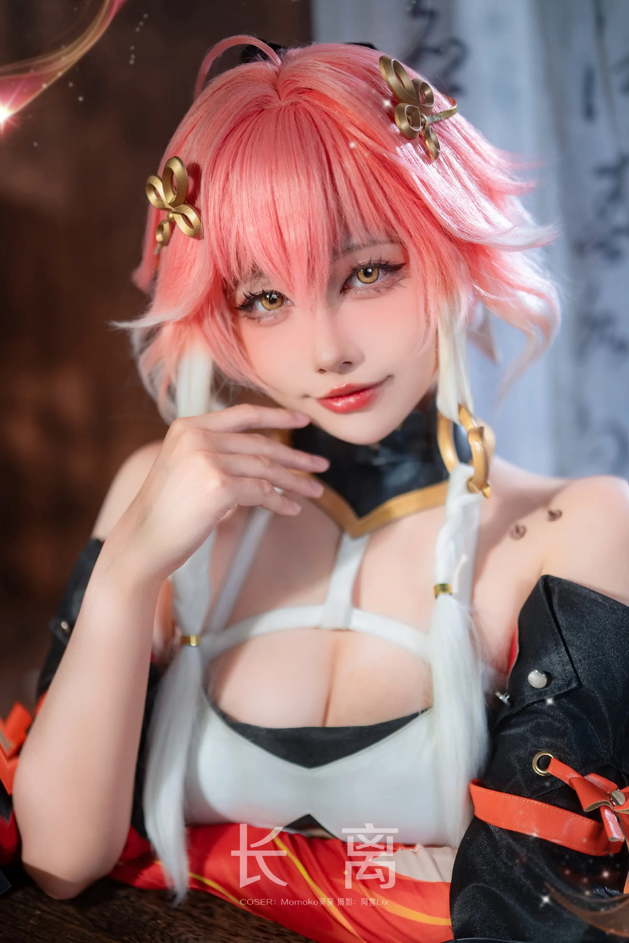 COSPLAY 现在，谁才是樊笼之鸟呢？ 鸣潮 长离@Momoko葵葵-公众号小姨ai