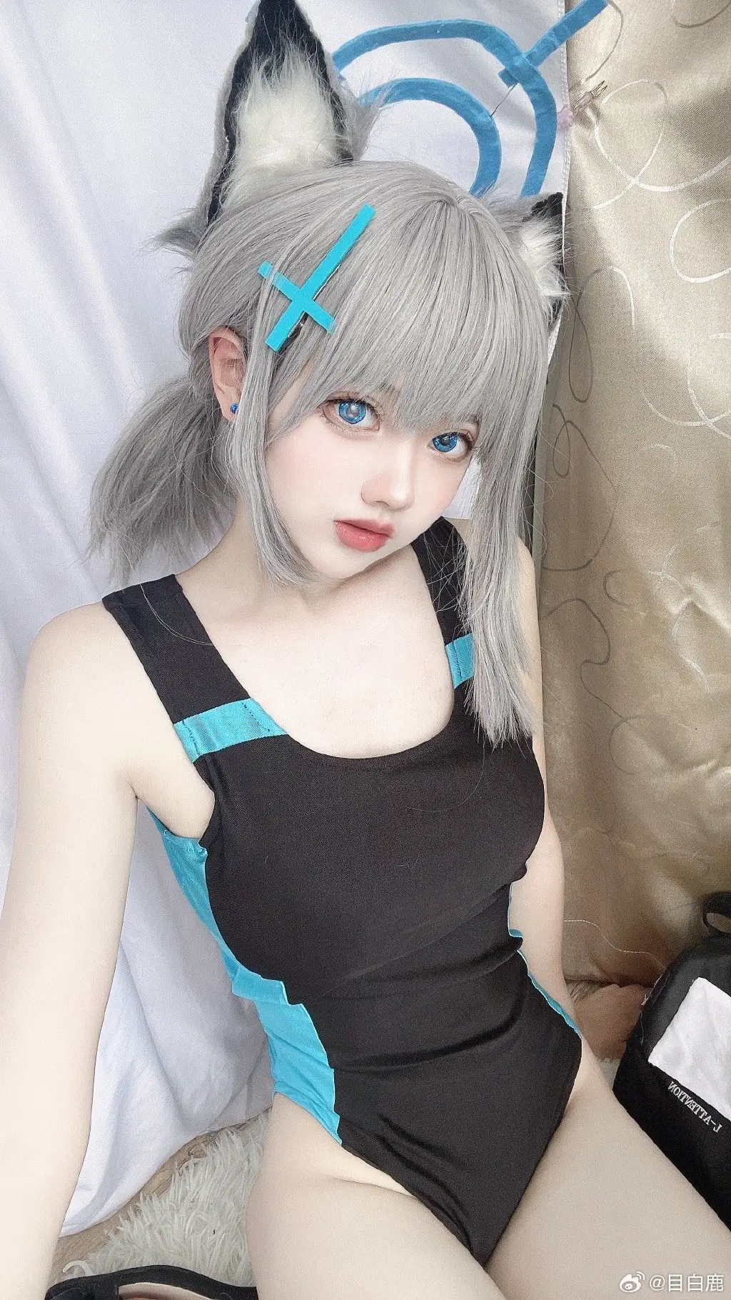 COSPLAY 这件泳衣……是专门为老师穿的 ​​​ 蔚蓝档案 砂狼白子@目白鹿 COSPLAY-第6张