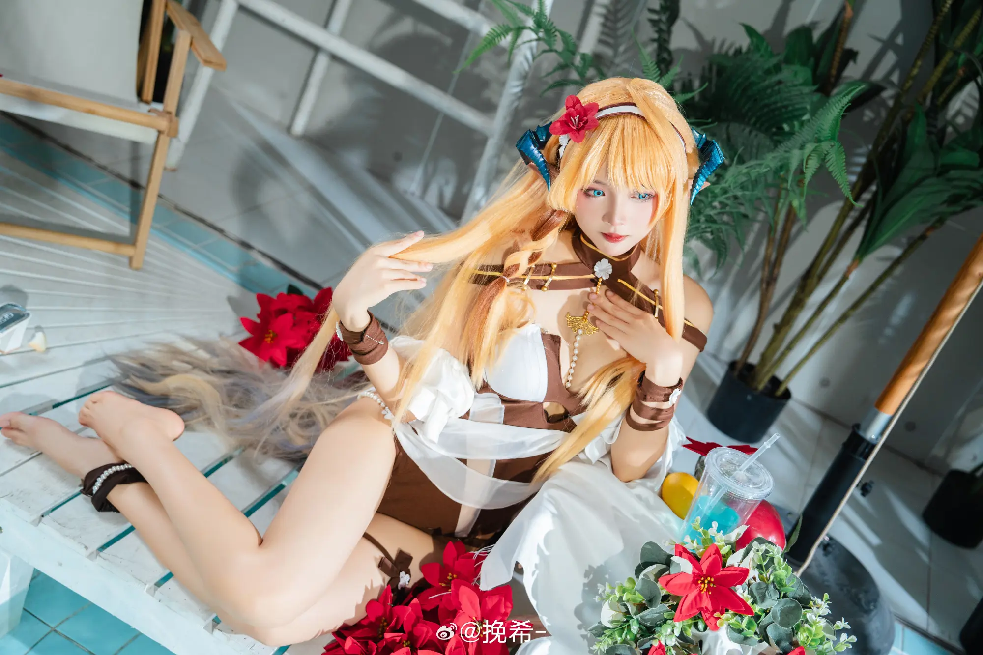 COSPLAY  阳光、沙滩还有大家，真的好怀念 明日方舟 琴柳@挽希- COSPLAY-第7张