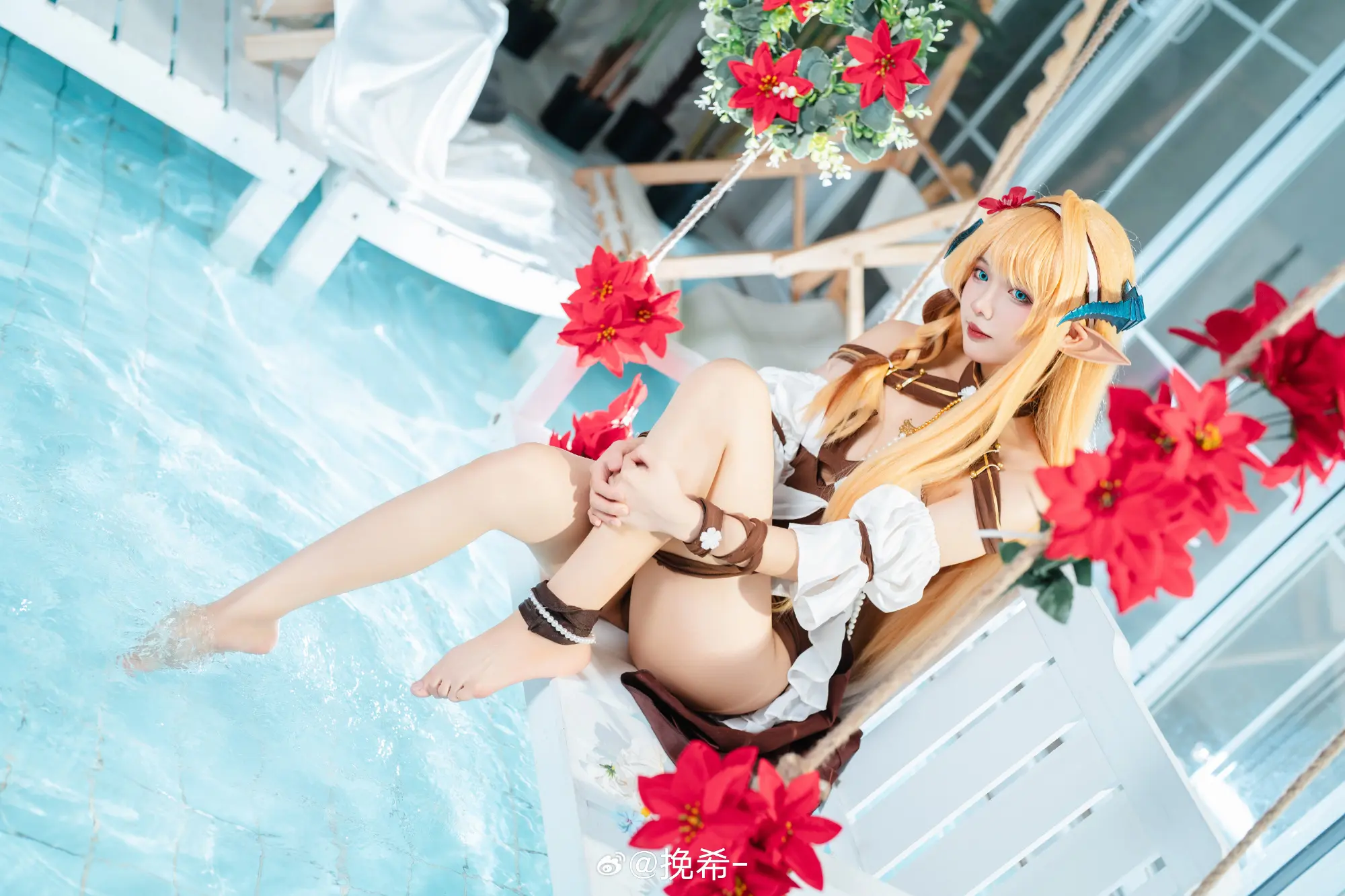 COSPLAY  阳光、沙滩还有大家，真的好怀念 明日方舟 琴柳@挽希- COSPLAY-第5张