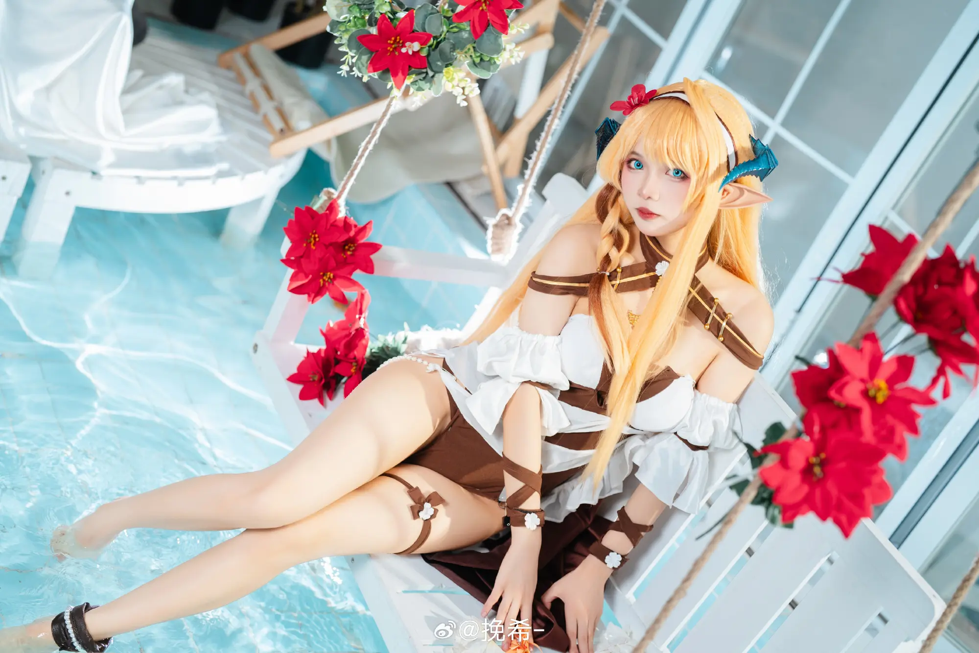 COSPLAY  阳光、沙滩还有大家，真的好怀念 明日方舟 琴柳@挽希- COSPLAY-第11张