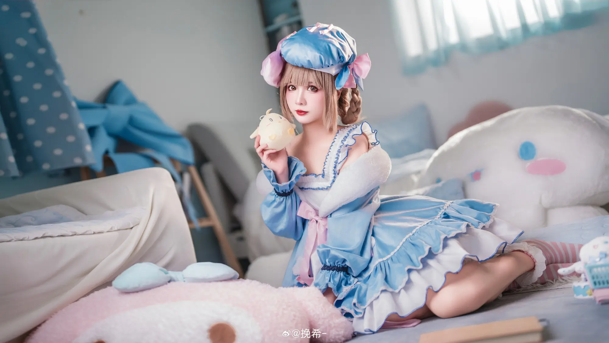 COSPLAY 📚 指挥官 想听故事吗？ 碧蓝航线@挽希- COSPLAY-第3张