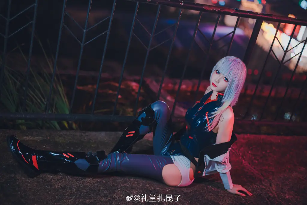 夜之城没有活着的传说，只有永不消逝的爱 赛博朋克边缘行者@礼堂扎昆子 COSPLAY-第12张